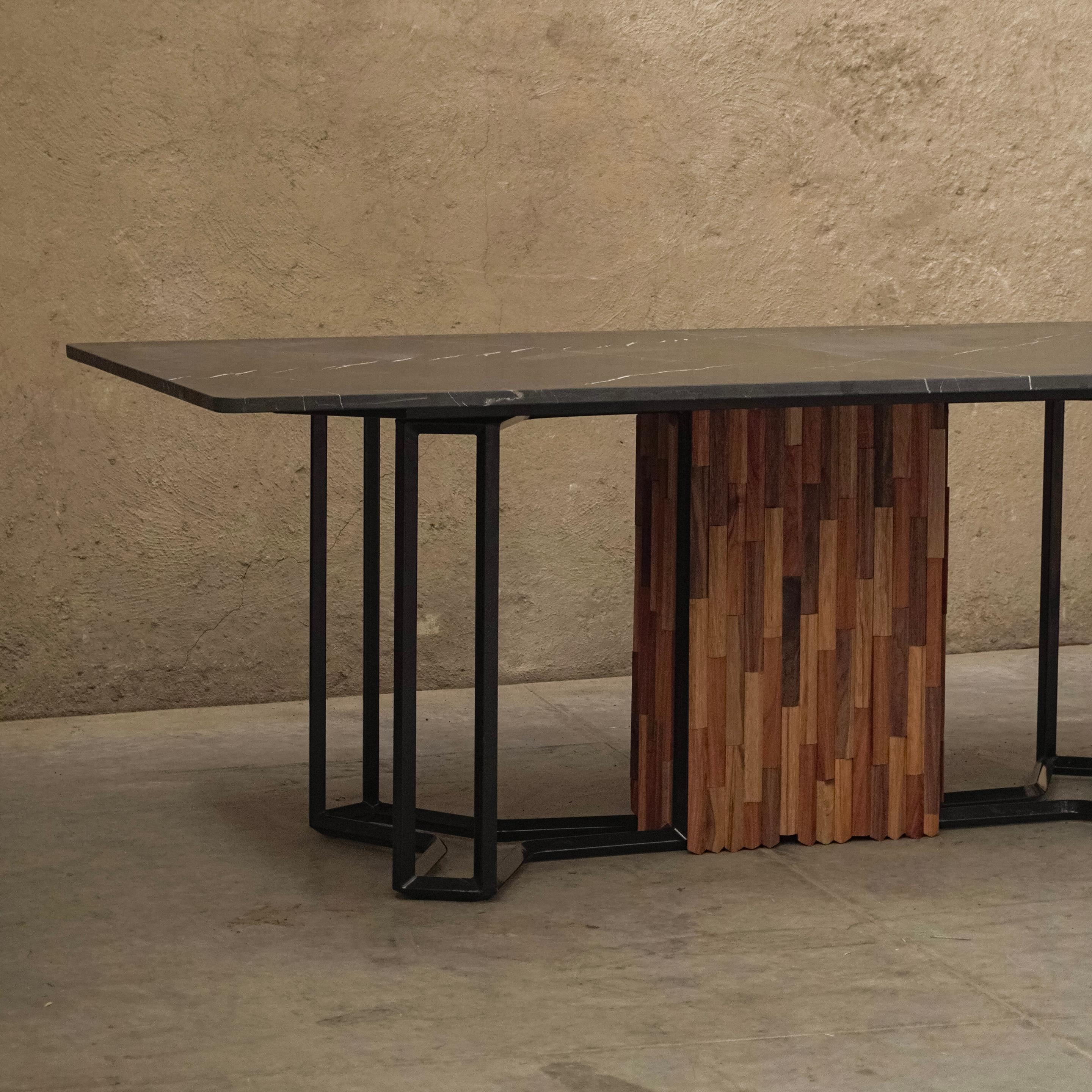 Mexicain Réédition de la table IDEA en bois de métal et marbre en vente