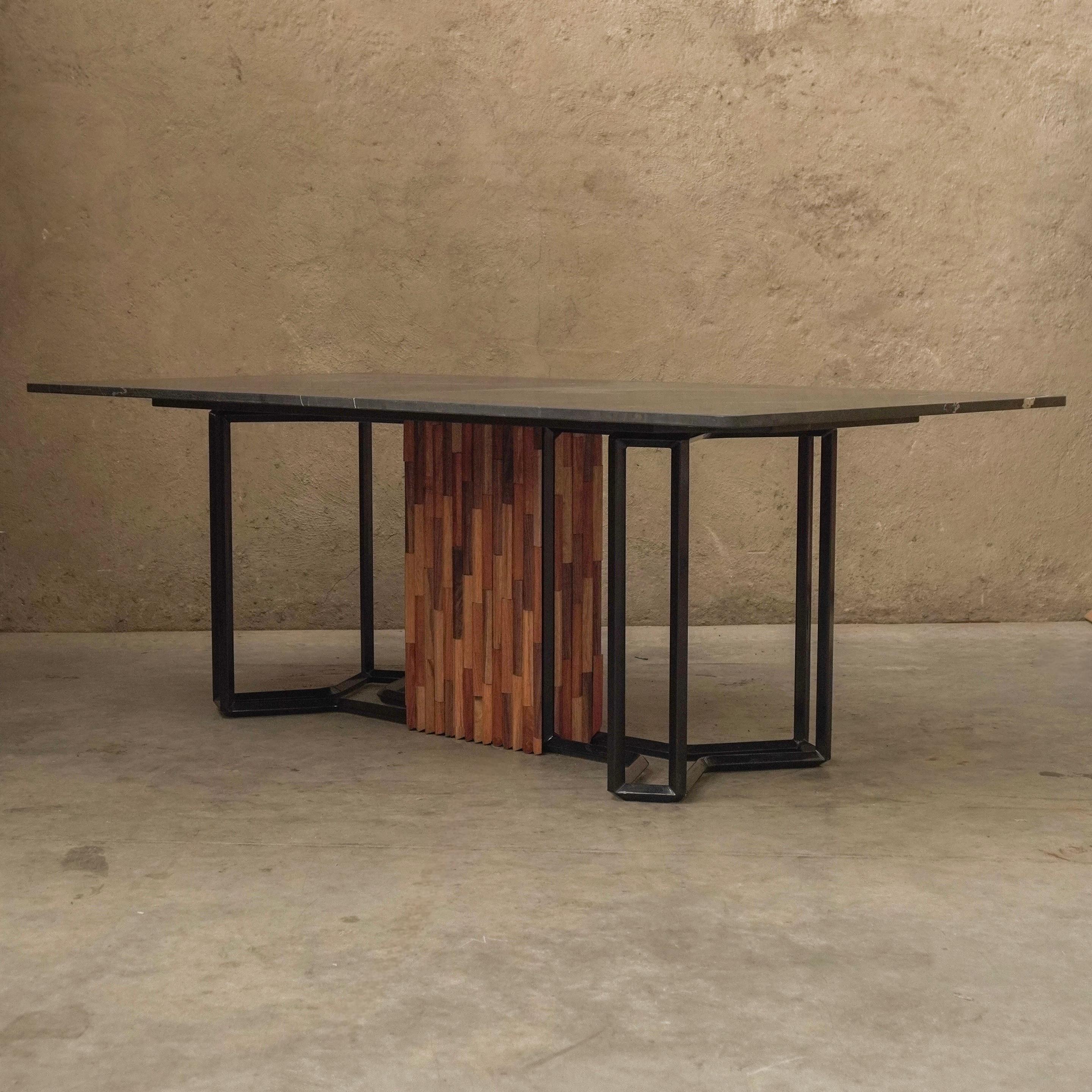 Fait main Réédition de la table IDEA en bois de métal et marbre en vente