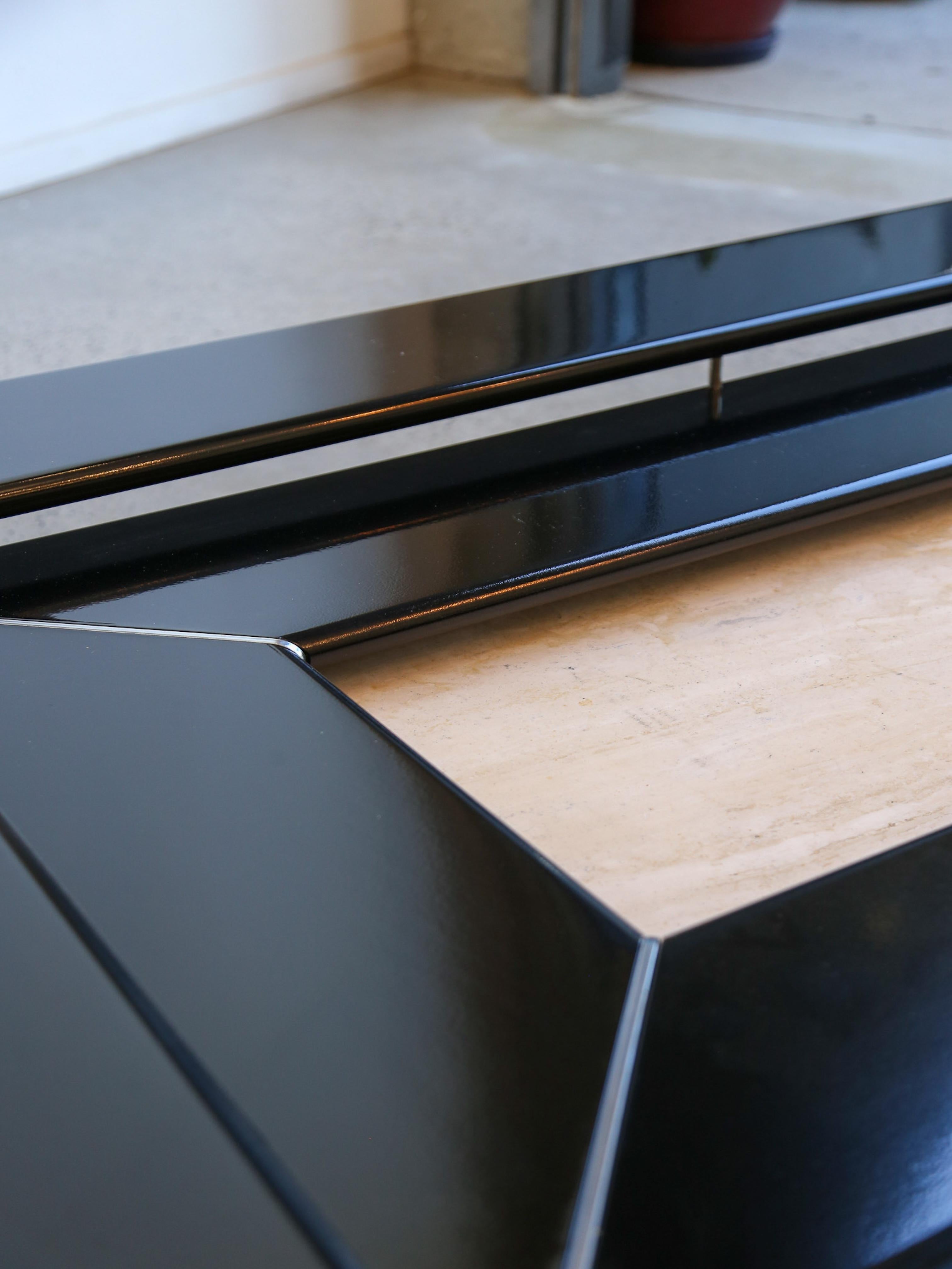 Re Quadro Coffee Table by Paolo Piva in Travertine and Lacquered Timber For Sale 5