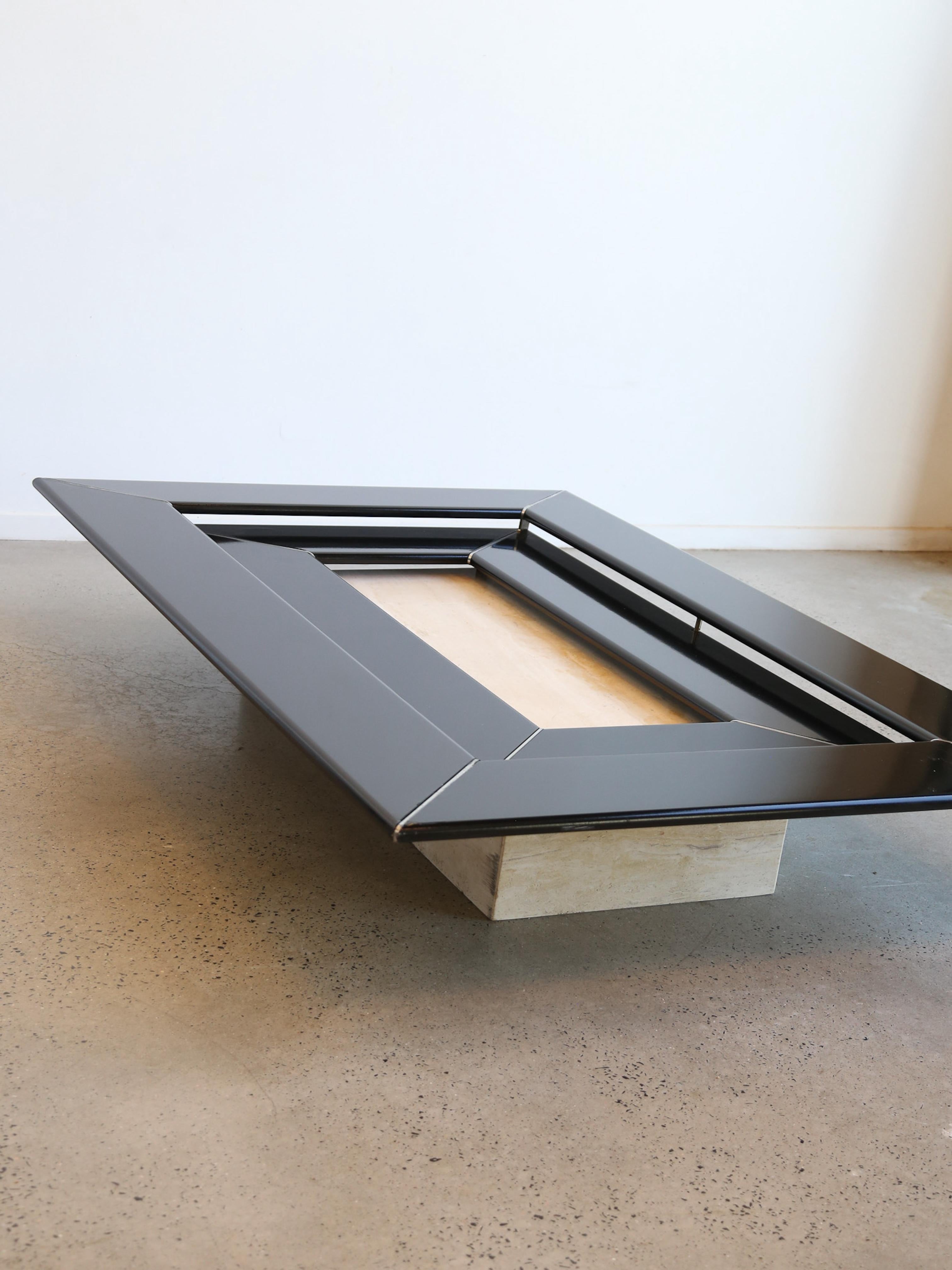 Italian Re Quadro Coffee Table by Paolo Piva in Travertine and Lacquered Timber For Sale