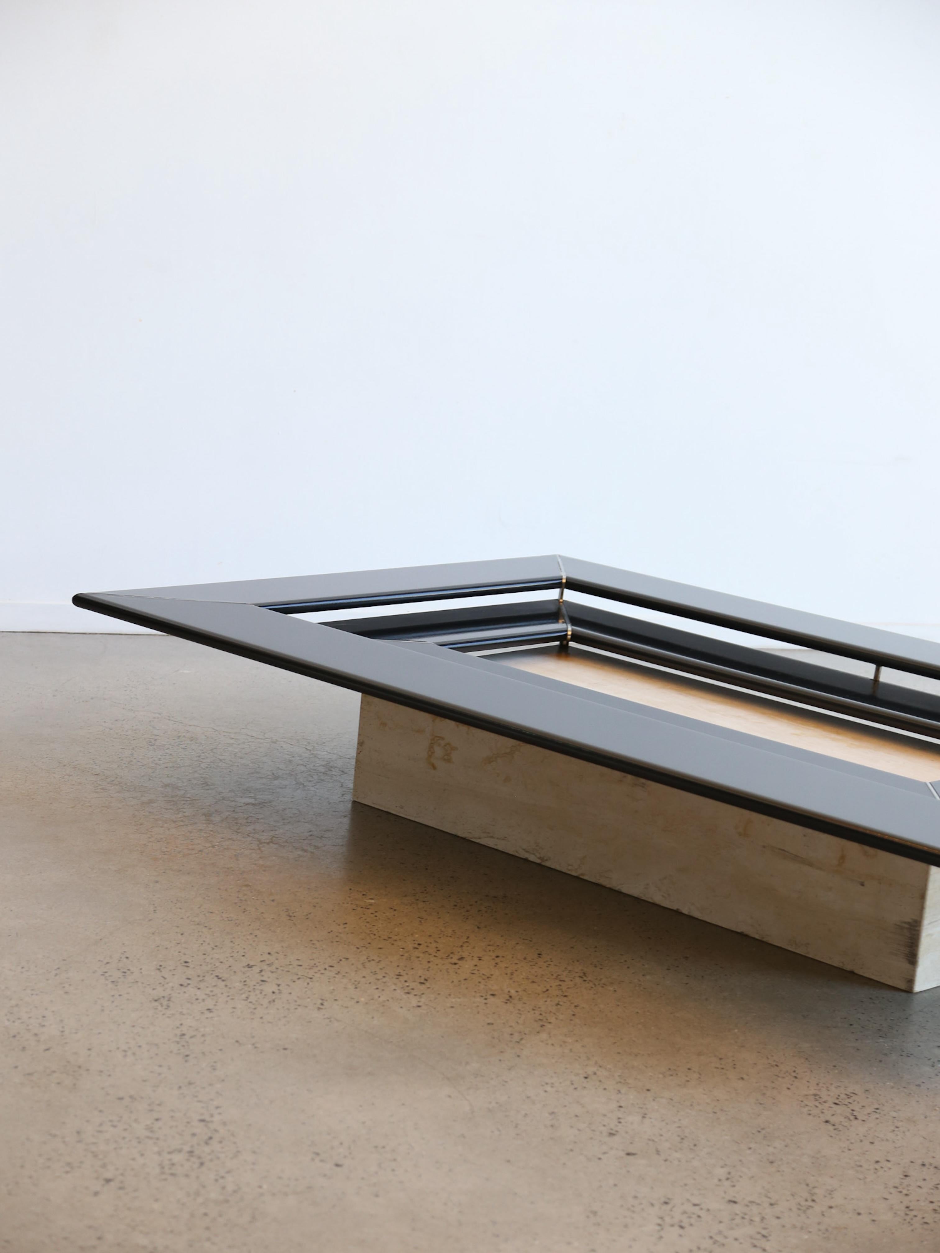 Late 20th Century Re Quadro Coffee Table by Paolo Piva in Travertine and Lacquered Timber For Sale