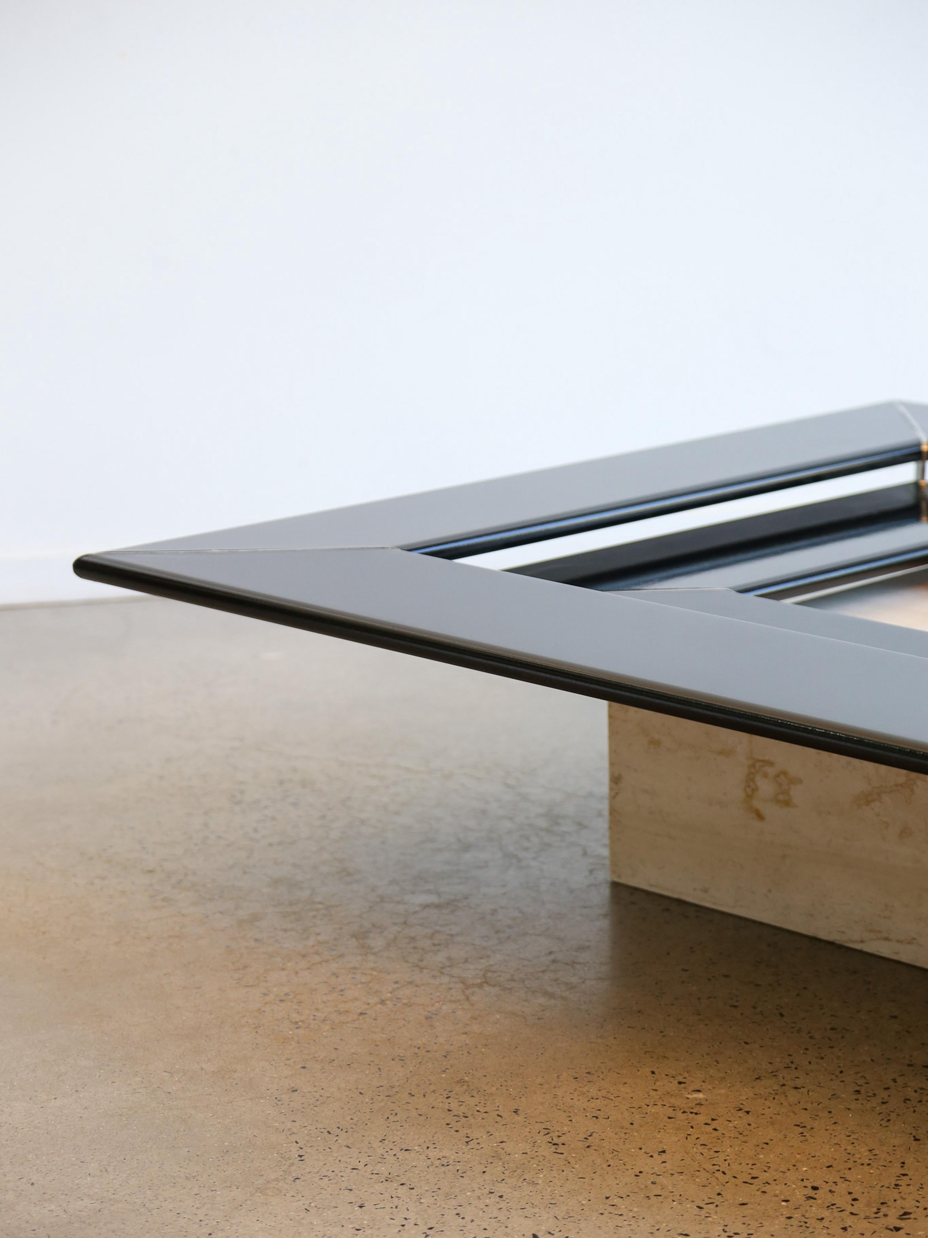 Re Quadro Coffee Table by Paolo Piva in Travertine and Lacquered Timber For Sale 2