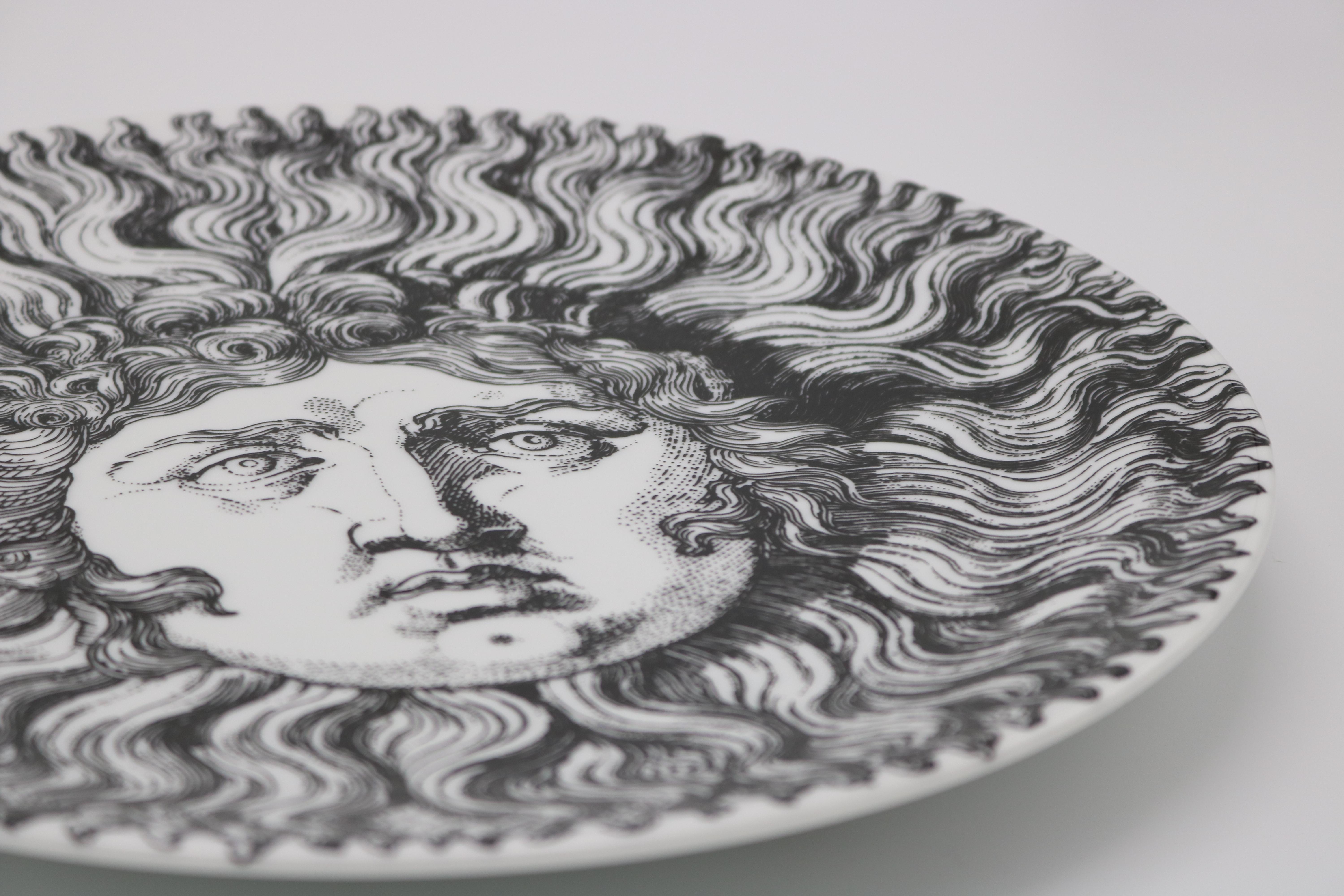 Fin du 20e siècle Chargeur moderniste 'Re Sole' Fornasetti en vente