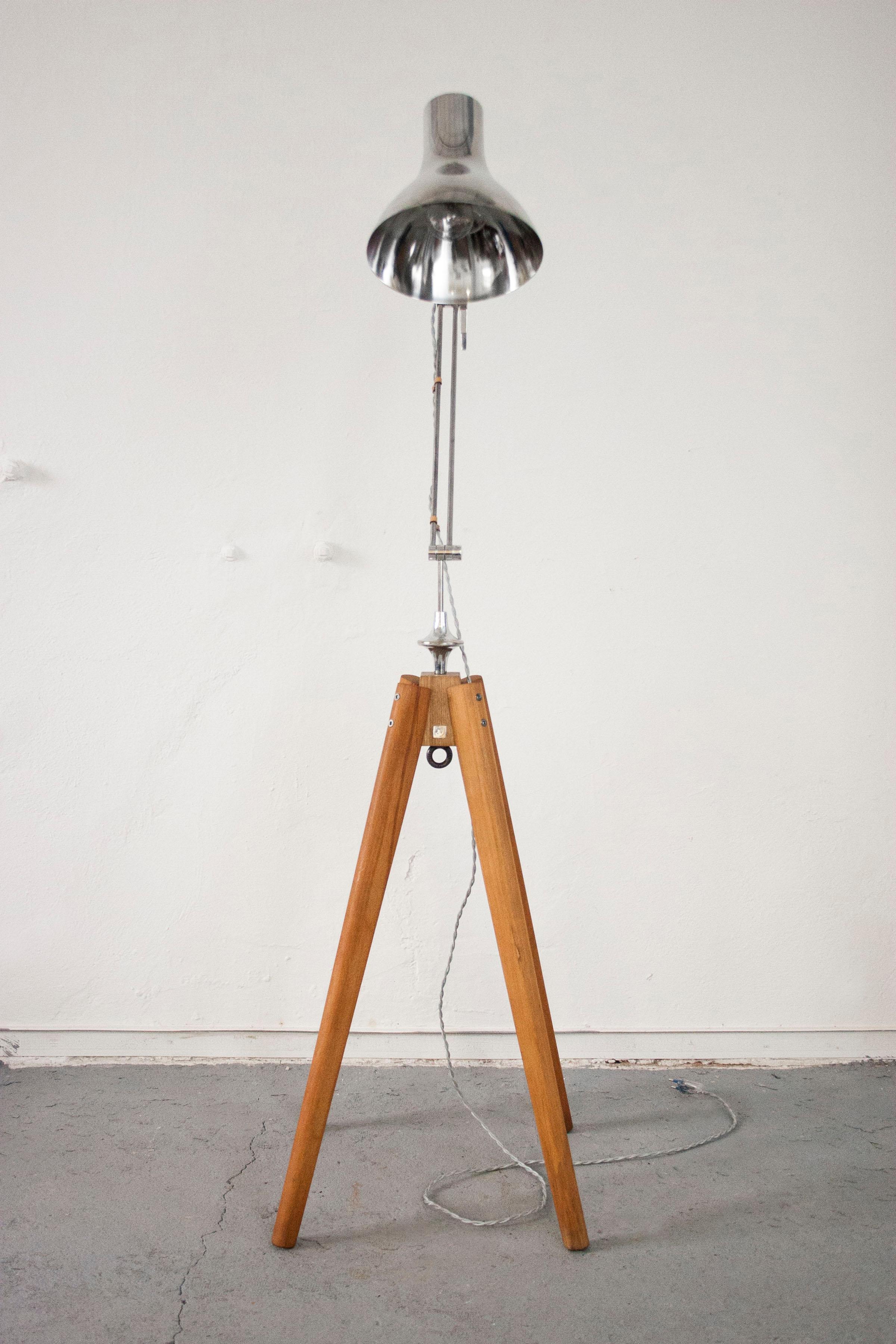 Hand-Crafted Reading Adjustable Retro Modern Lamp