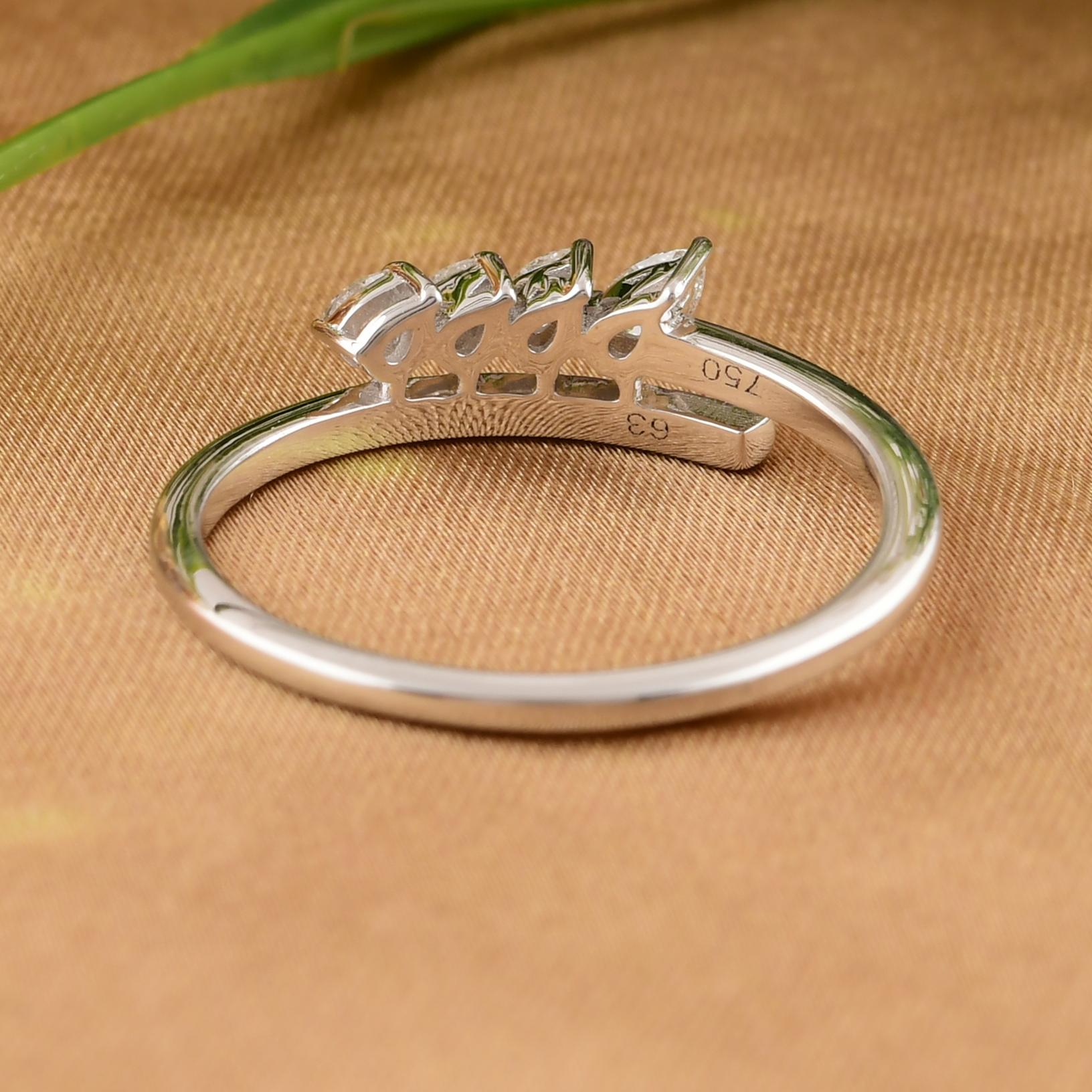 En venta: Real 0,2 quilates SI Claridad HI Color Anillo de diamantes pera 14 quilates de oro blanco Joyería  7