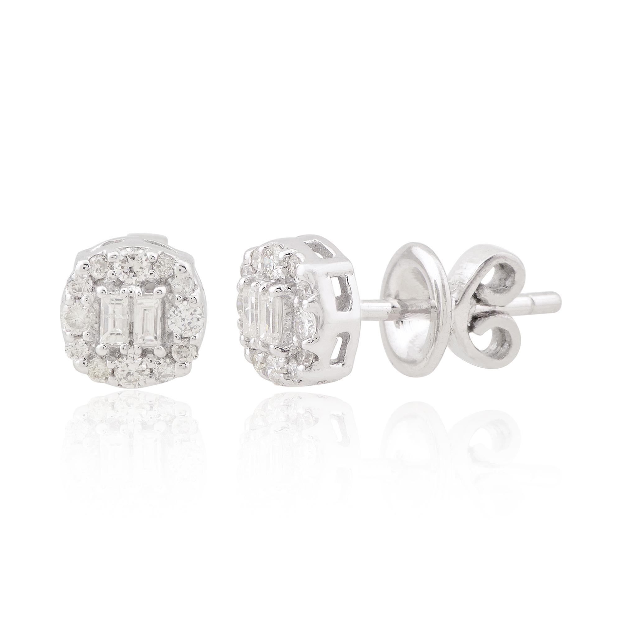 Codice articolo :- STE-1066E
Peso lordo :- 1.57 gm
Oro bianco massiccio 10k Peso :- 1,53 gm
Peso del diamante naturale :- 0.20 carati.  (DIAMANTE DI PUREZZA MEDIA SI1-SI2 E COLORE H-I)
Dimensioni degli orecchini :- 6 mm