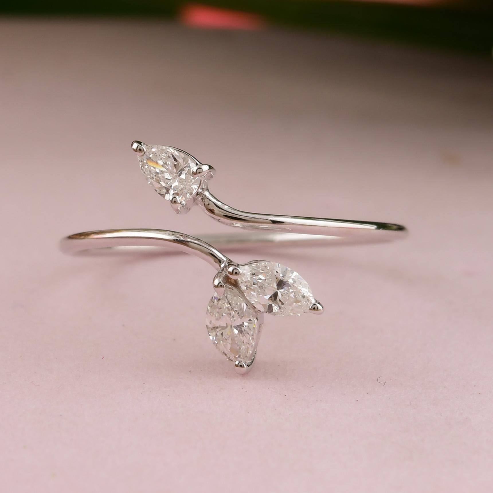 in vendita:  Anello con diamante reale da 0,31 carati SI/H Pear Marquise Arrow Design Oro bianco 18 carati 6