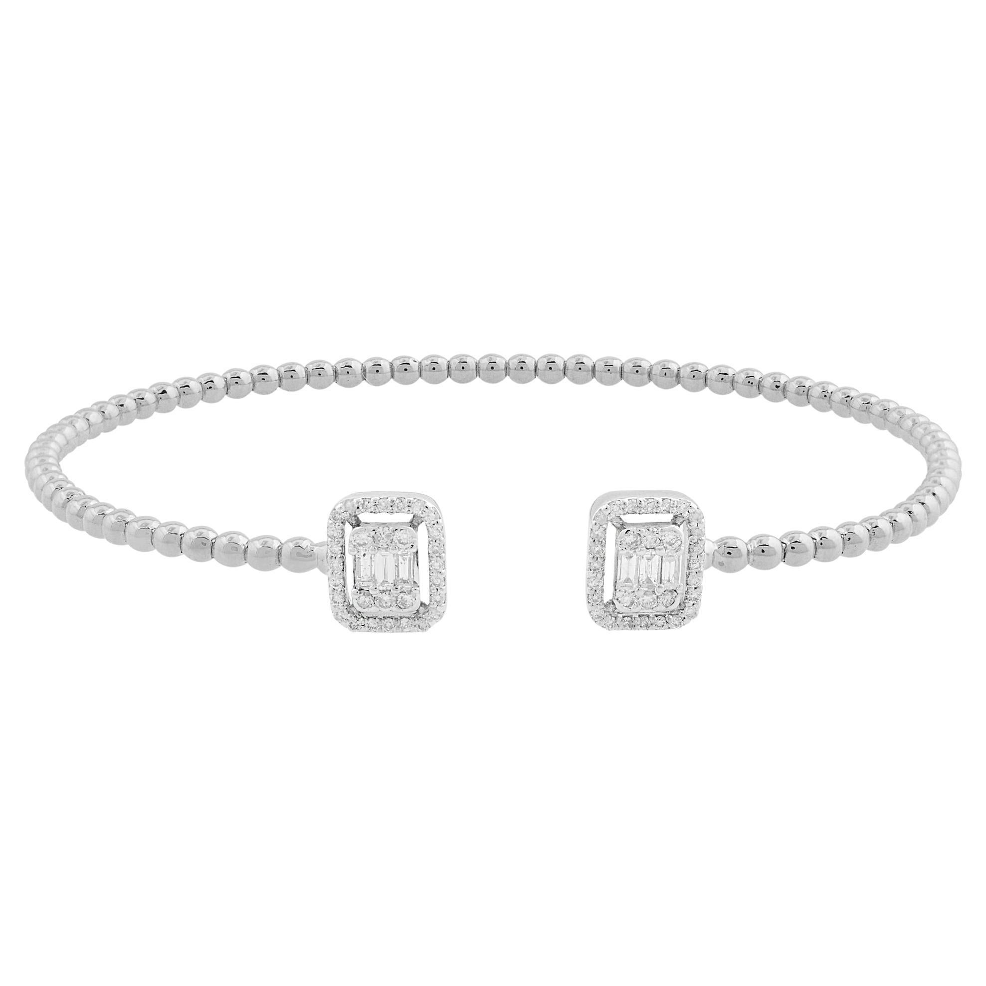 Bracelet manchette réaliste en or blanc 18 carats avec diamants baguettes ronds de 0,45 carat