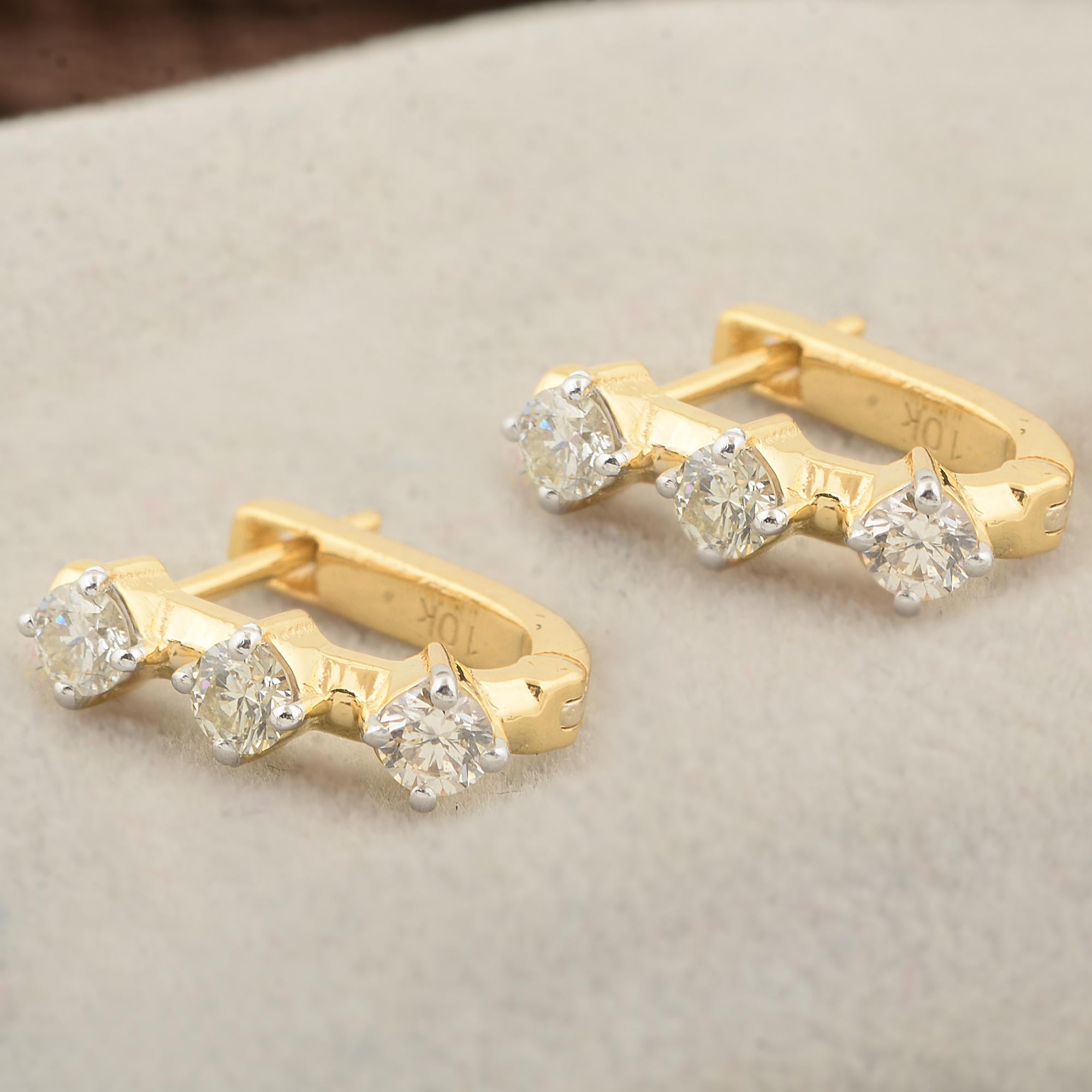 Taille ronde Véritable 0.51 Carat SI Clarity HI Color Diamond Latch Back Earrings 10k Yellow Gold en vente