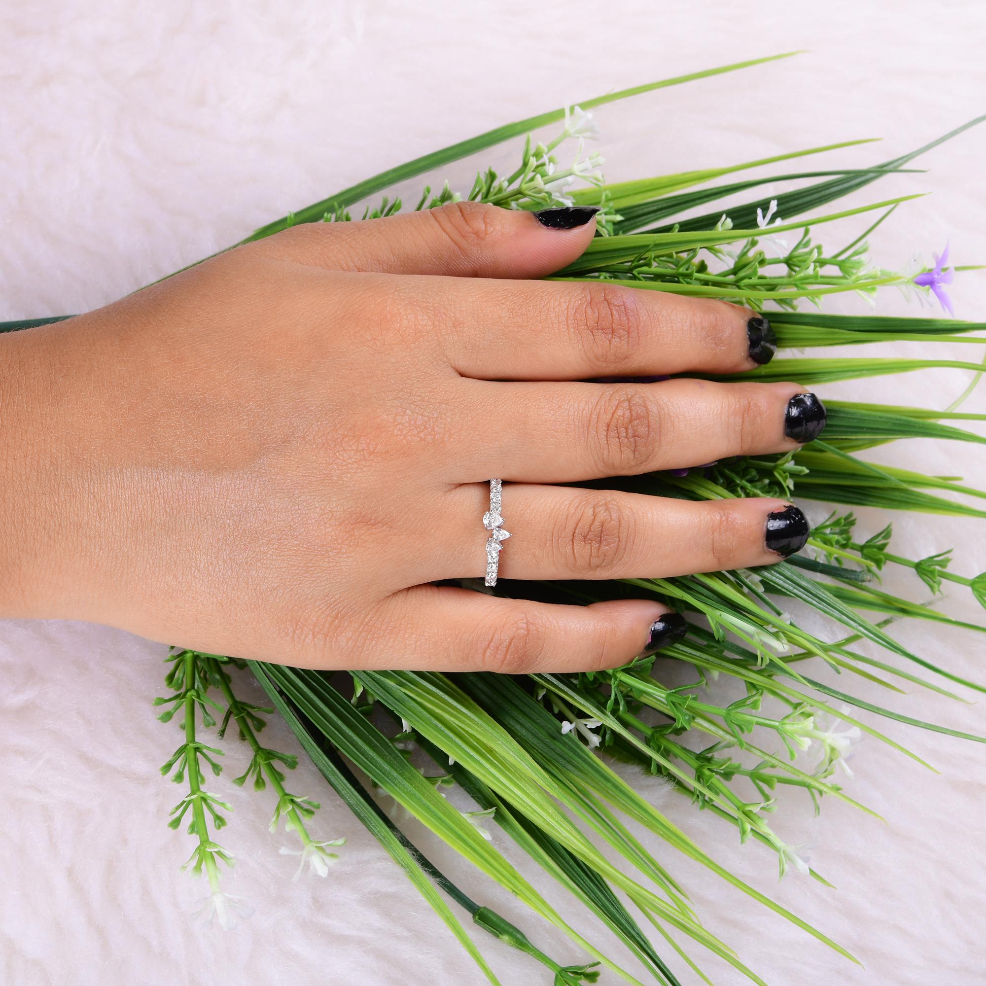 in vendita:  Vero anello con pera e diamante rotondo da 0,52 carati in oro bianco 18 carati Gioielli fatti a mano 2