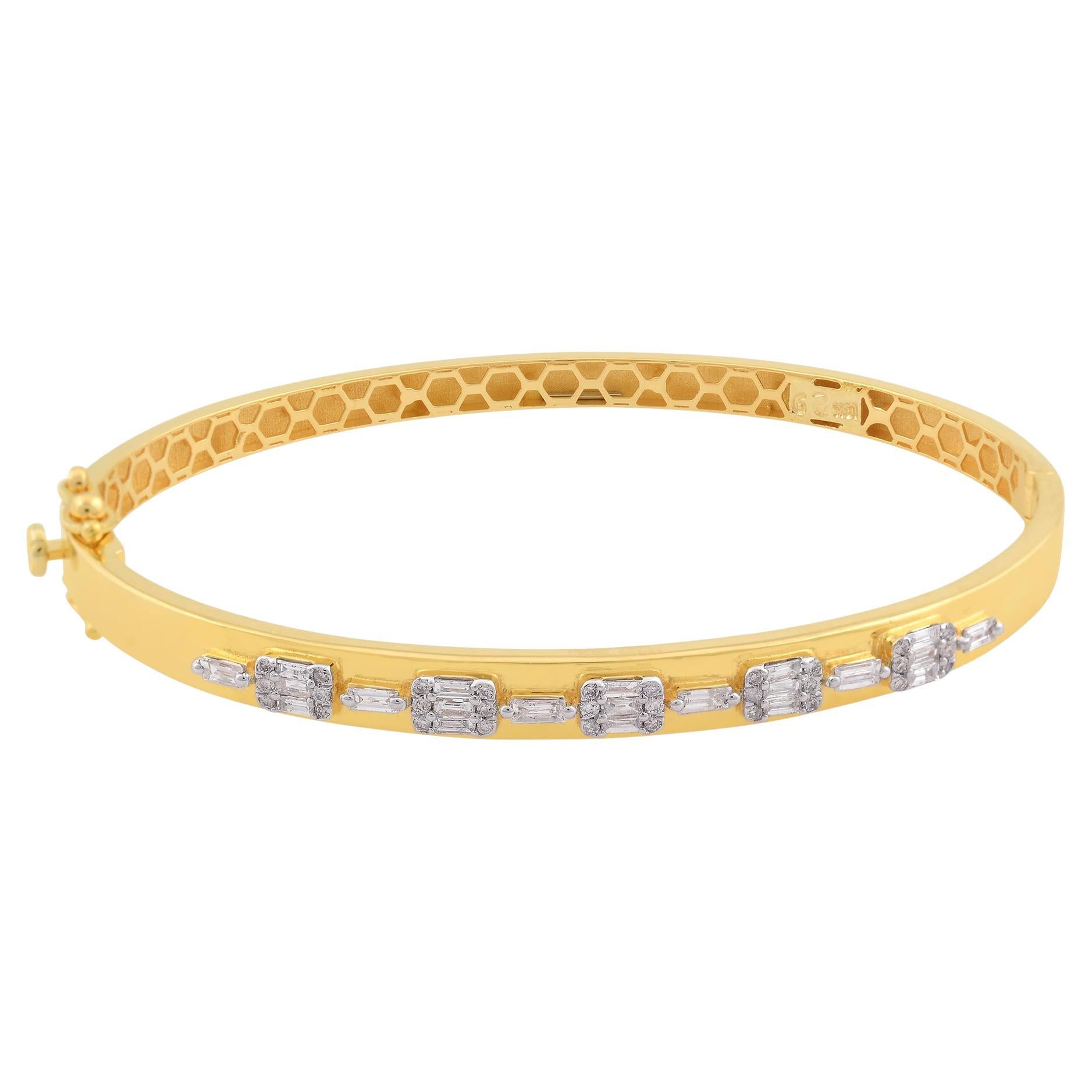 Bracelet jonc en or jaune 18 carats avec diamants baguettes de 0,6 carat de pureté SI