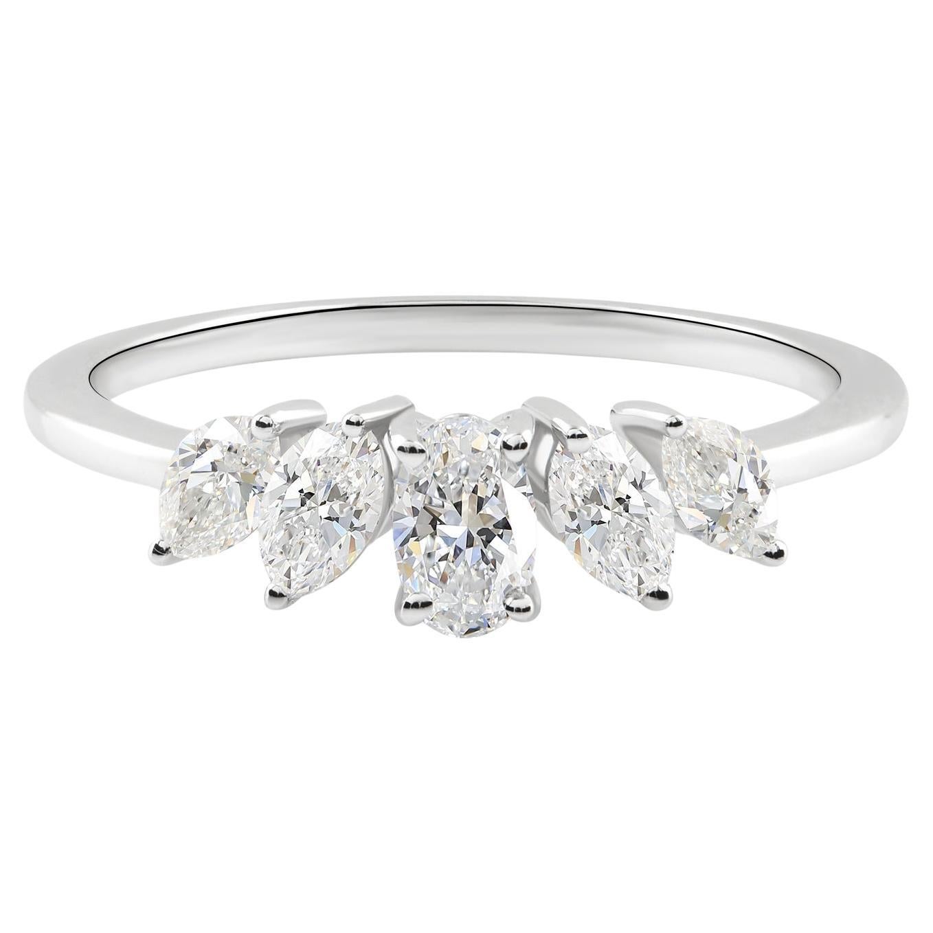 Anello con diamante a forma multipla da 0,61 carati, purezza SI, colore HI, oro bianco 9 carati