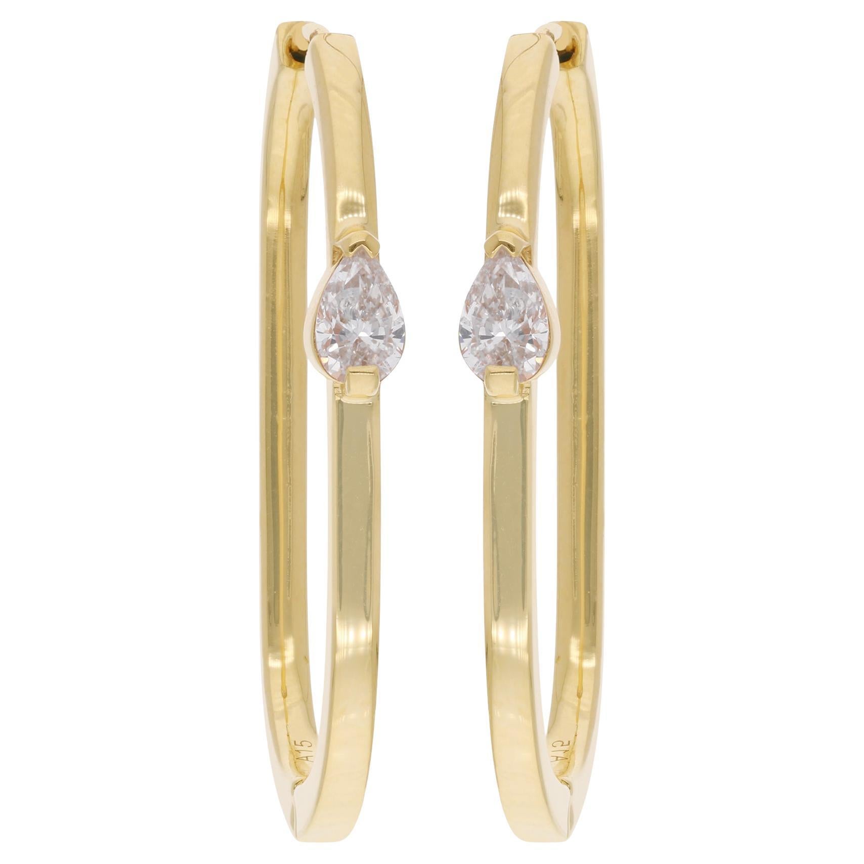 Créoles en or jaune 18 carats avec diamants solitaires en forme de poire de 0,71 carat en vente