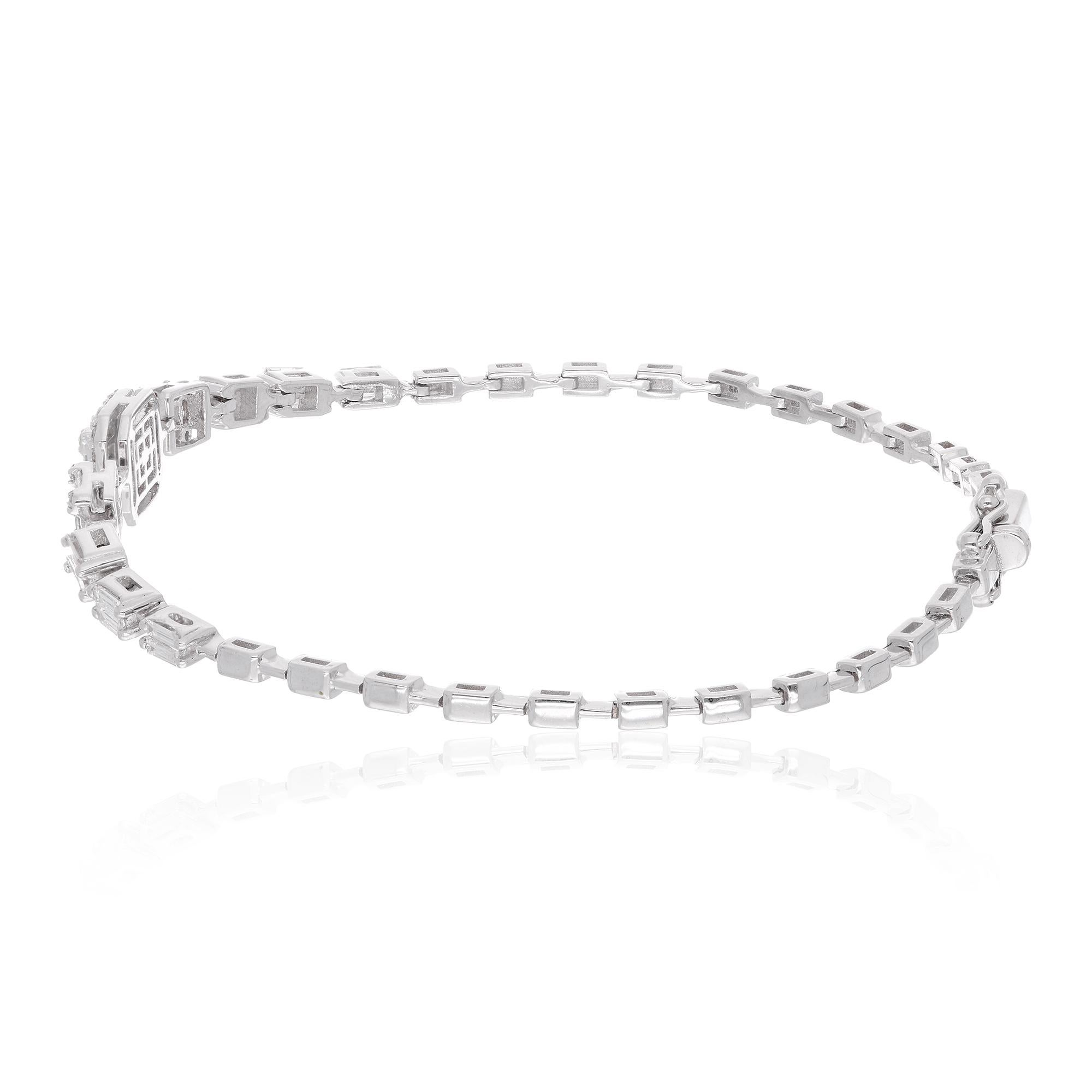 Moderno Vero 0,76 carati SI/HI Bracciale con diamanti tondi baguette in oro bianco 18 carati in vendita