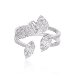 Anello aperto con diamante tondo e baguette in oro bianco 18K per matrimonio e fidanzamento 0,82 carati