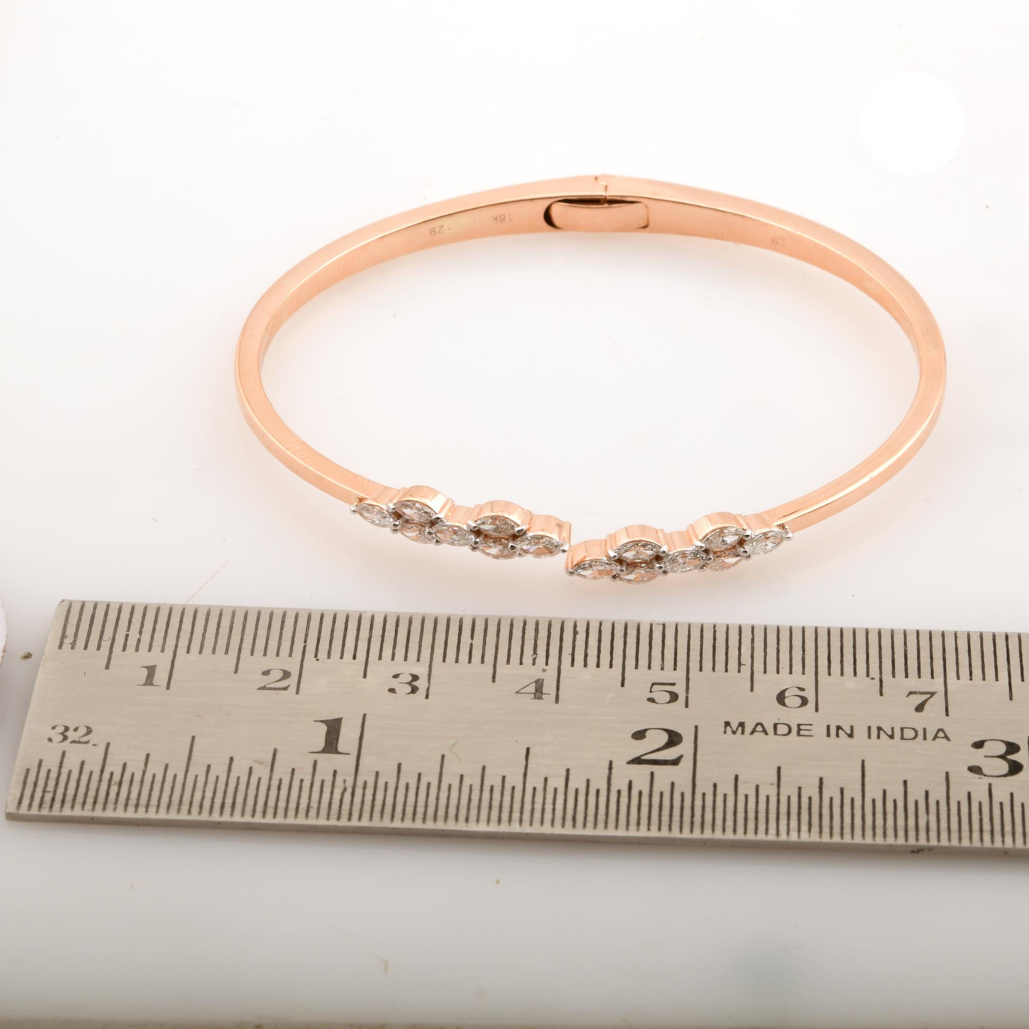 Real 0.85 Carat Marquise Diamond Clamper Cuff Bracelet 14 Karat Rose Gold Pour femmes en vente