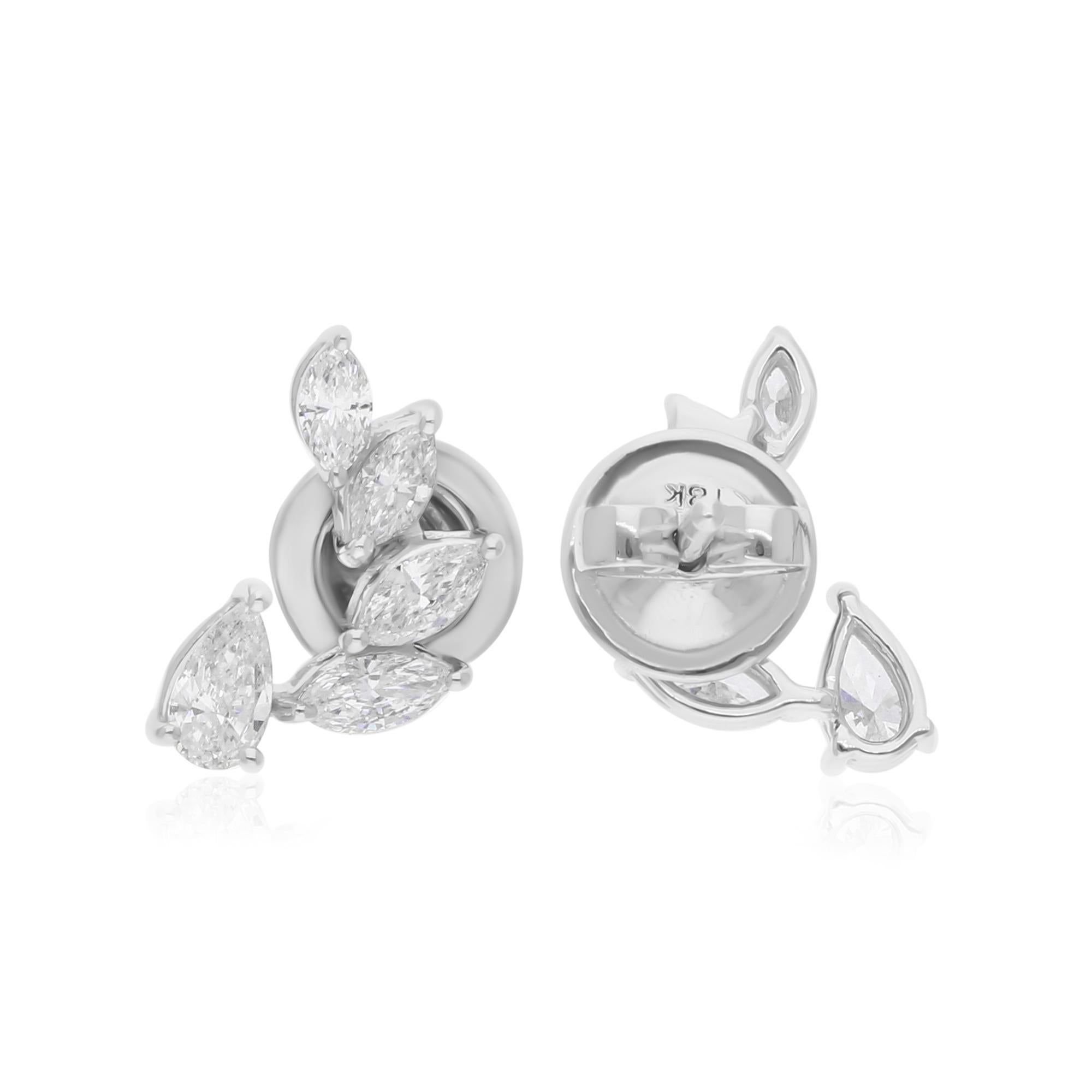 Coulées dans de l'or 18 carats, ces boucles d'oreilles exquises sont serties de 0,86 carats de diamants étincelants.

Suivez la vitrine de Spectrum Jewels pour découvrir la dernière collection et les pièces exclusives. Spectrum Jewels est fièrement