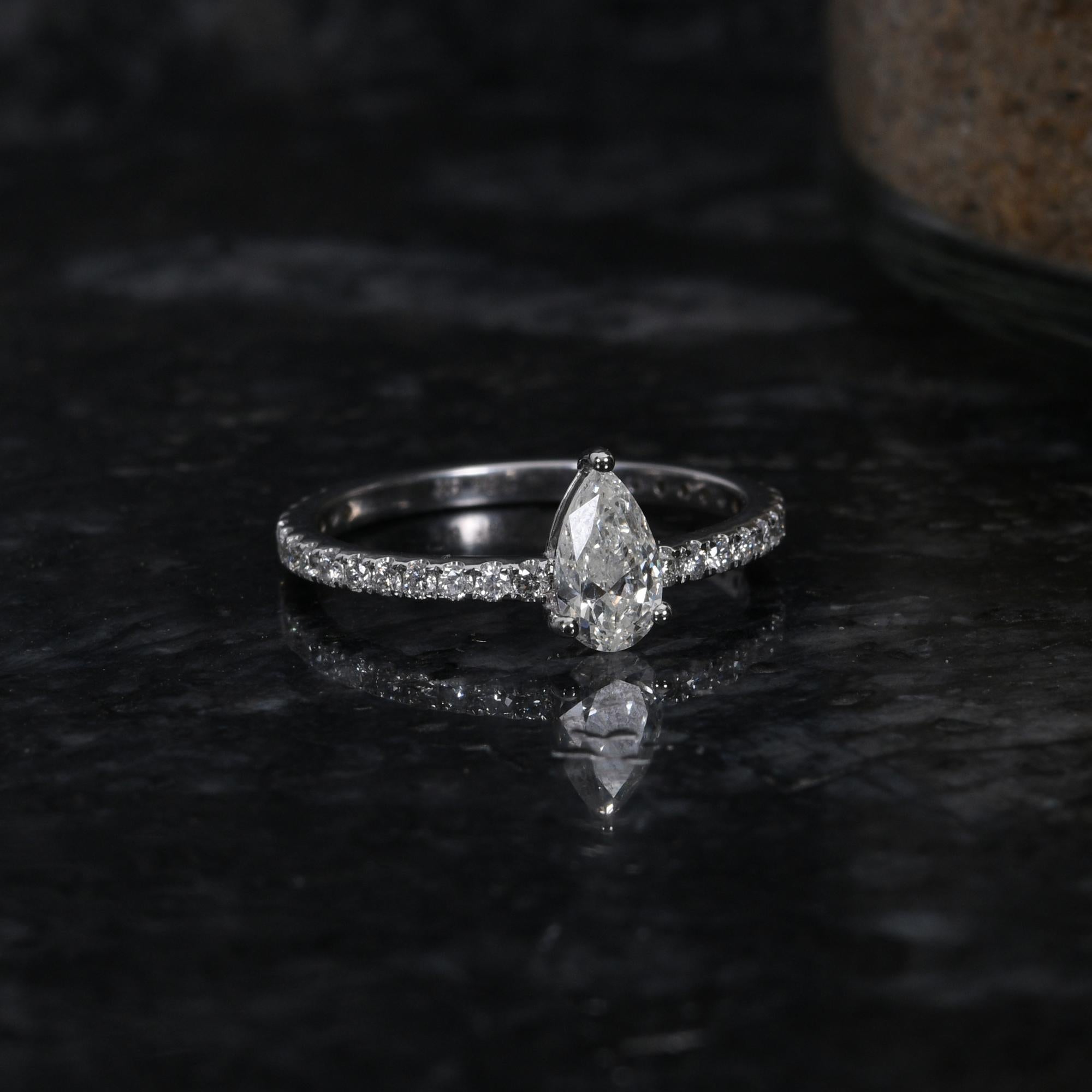 Modern Real 0.87 Carat SI/H Pear Round Brilliant Cut Diamond Ring 18 Karat White Gold For Sale