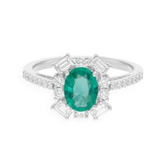 Or blanc 18 carats avec émeraude de Zambie ovale de 0,90 carat et diamants de 0,68 carat SI/H