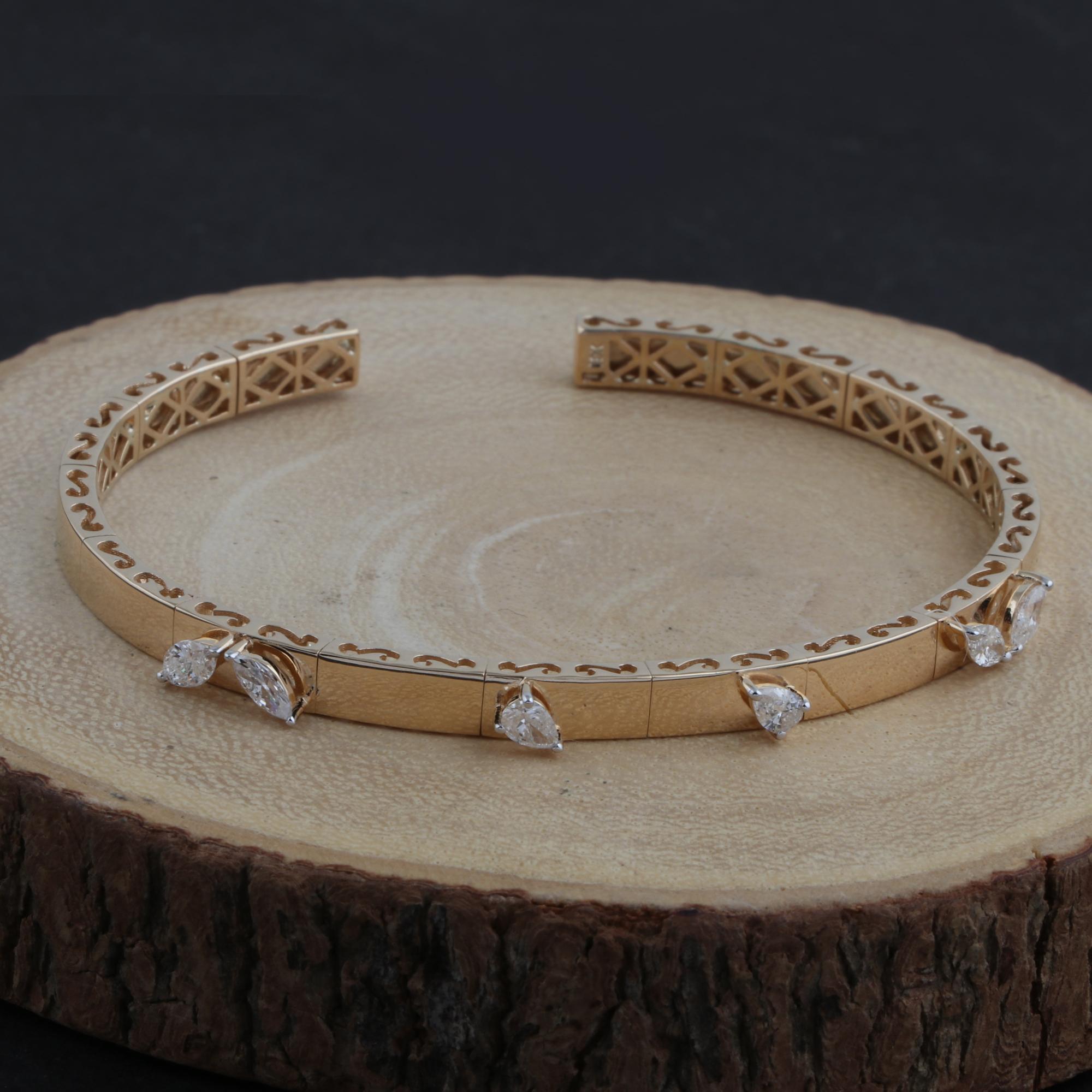 Taille poire Bracelet manchette en or jaune 18 carats avec diamants taille poire marquise SI/HI de 0,90 carat en vente