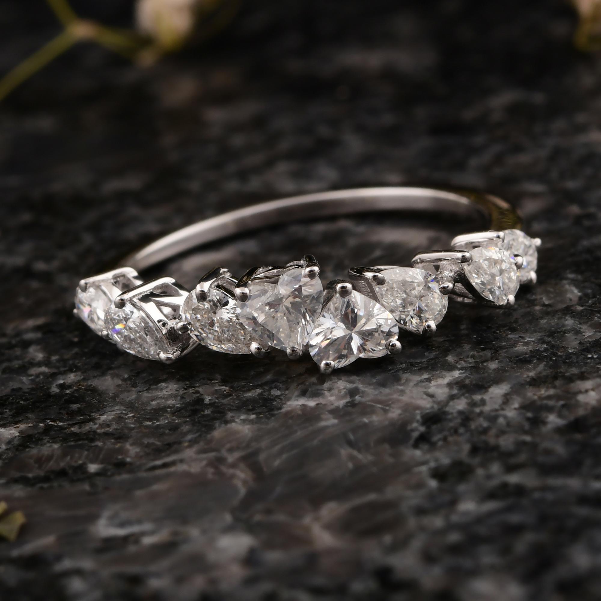 Modern Real 0.93 Carat SI Clarity HI Color Multi Shape Diamond Ring 18 Karat White Gold For Sale