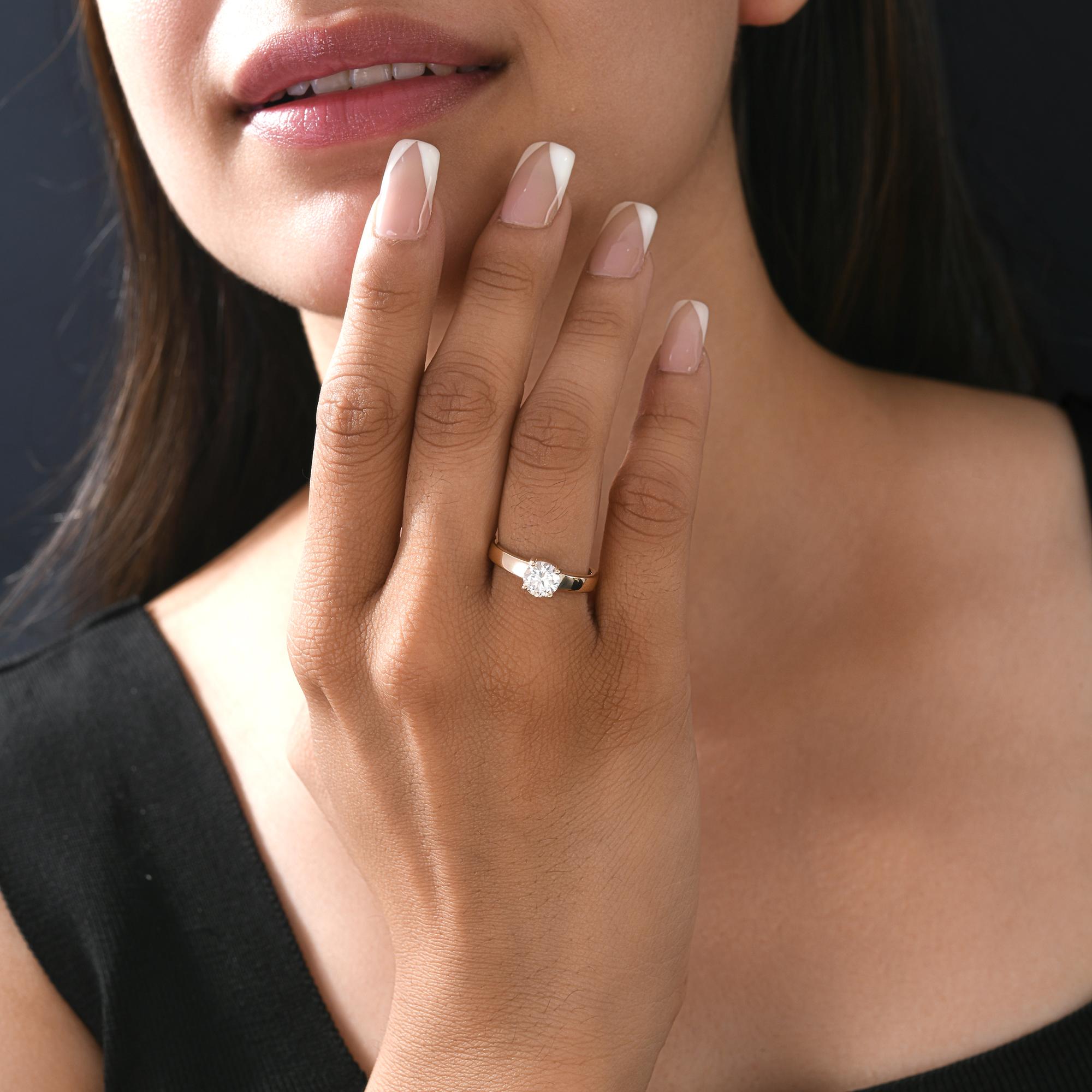 Im Angebot: Echte 0,93 Karat SI Reinheit HI Farbe Solitär Diamantring 9 Karat Gelbgold () 3