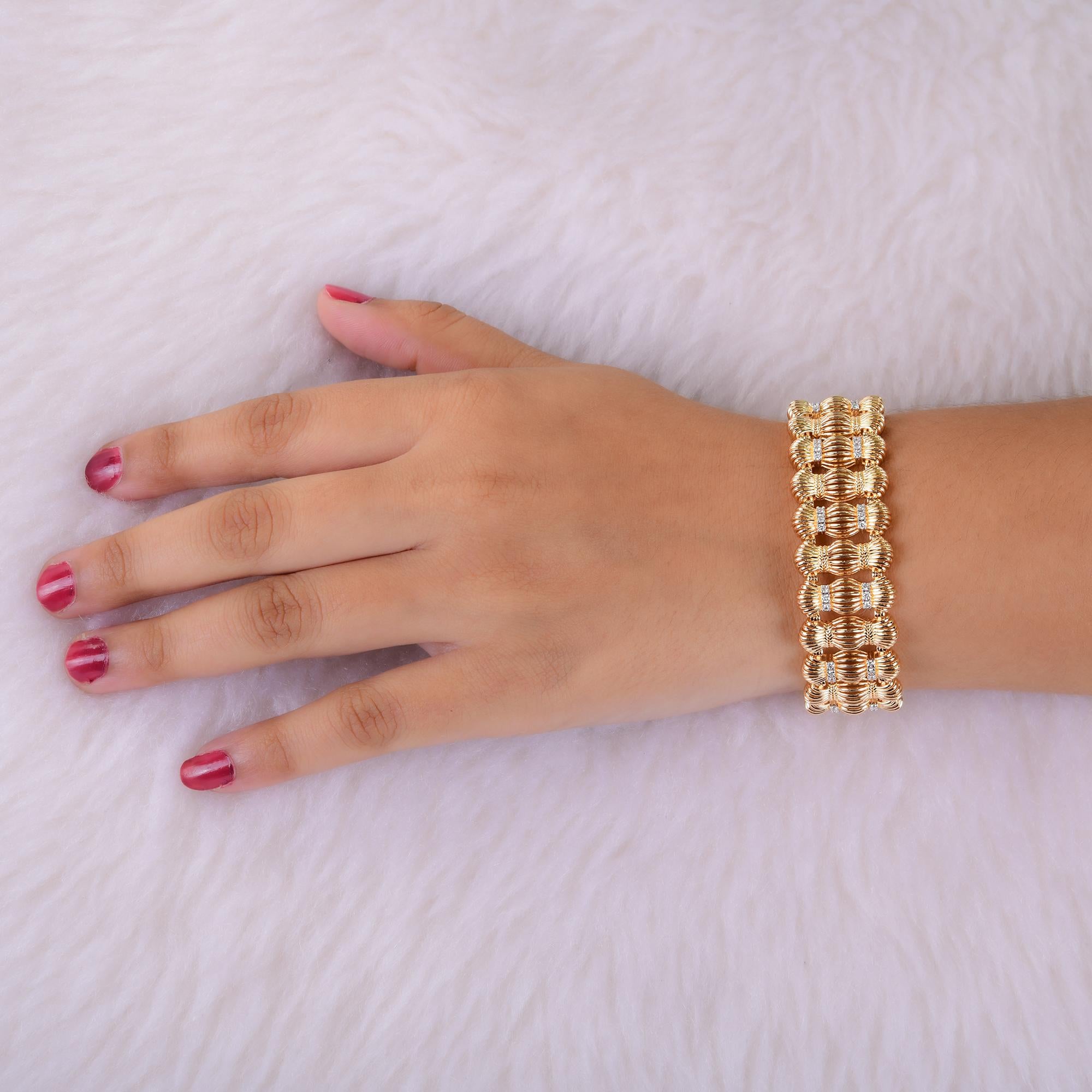 Bracelet en or jaune 14 carats de 1,03 carat SI/H de diamants ronds taillés en brillant Neuf - En vente à Diera, Dubai