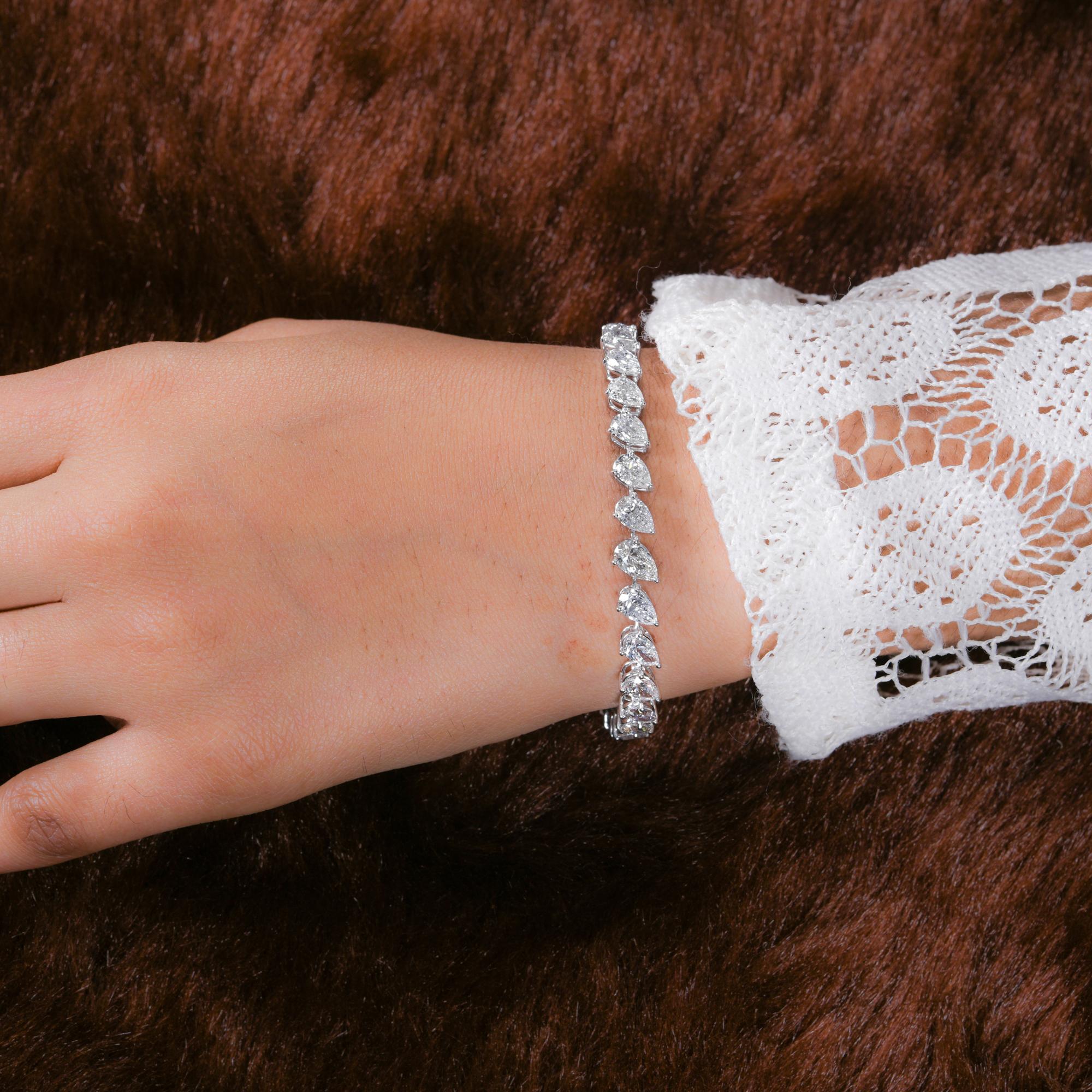 Modern Real 10.55 Carat Pear Shape Diamond Tennis Bracelet 10 Karat White Gold Jewelry For Sale