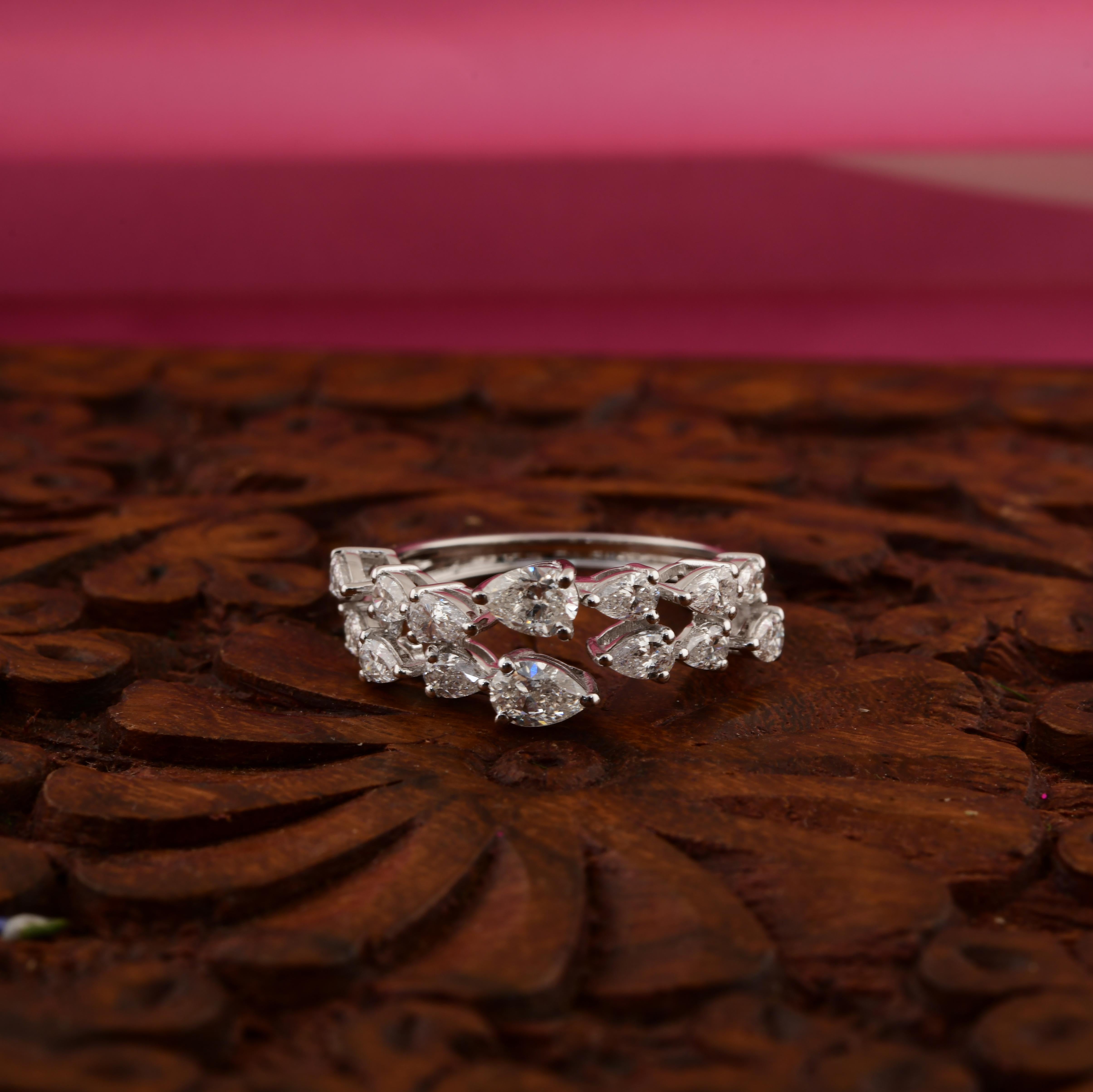 Modern Real 1.23 Carat SI/H Pear Brilliant Cut Diamond Ring 18 Karat White Gold Jewelry For Sale