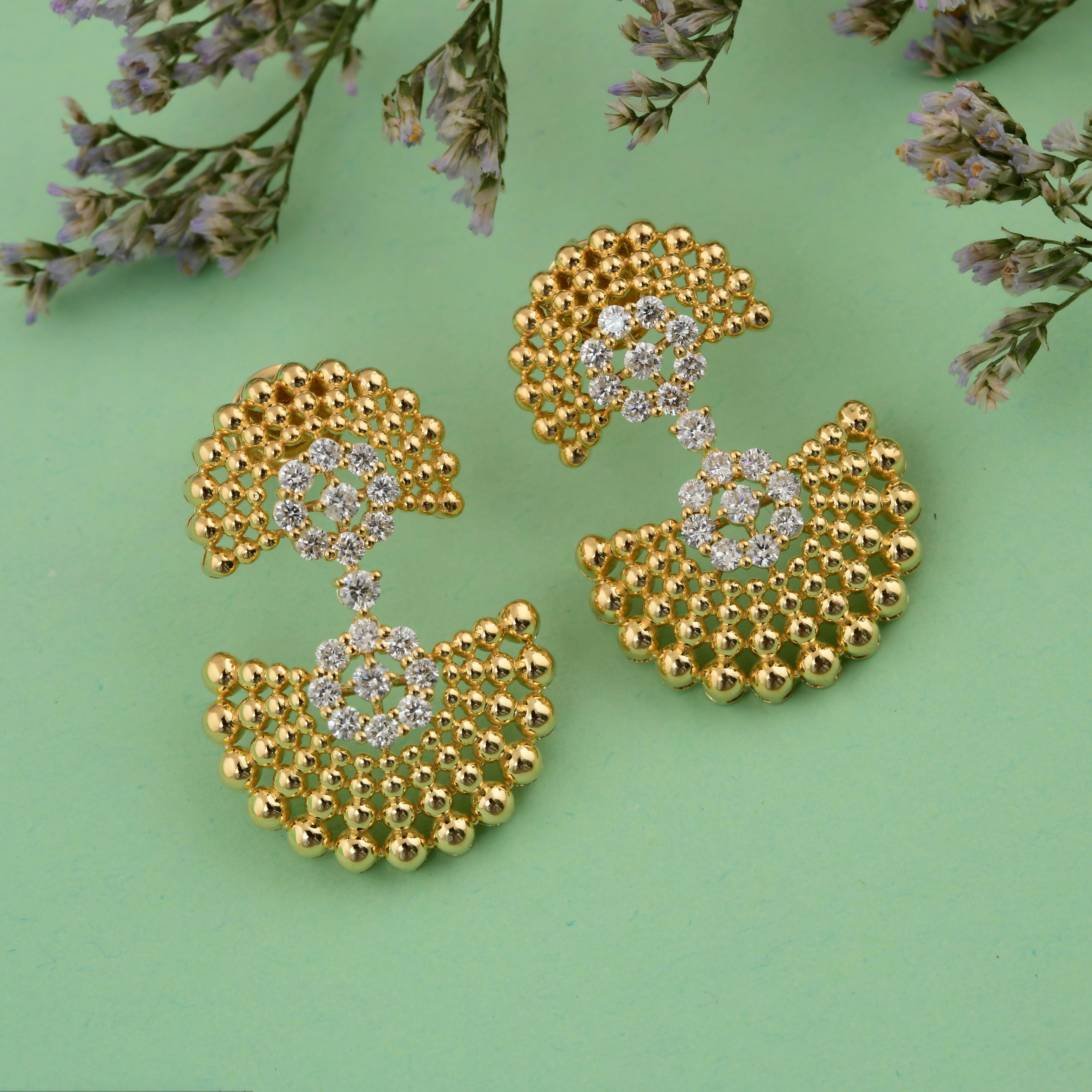 Modern Real 1.24 Carat SI/H Round Brilliant Cut Diamond Earrings 18 Karat Yellow Gold For Sale