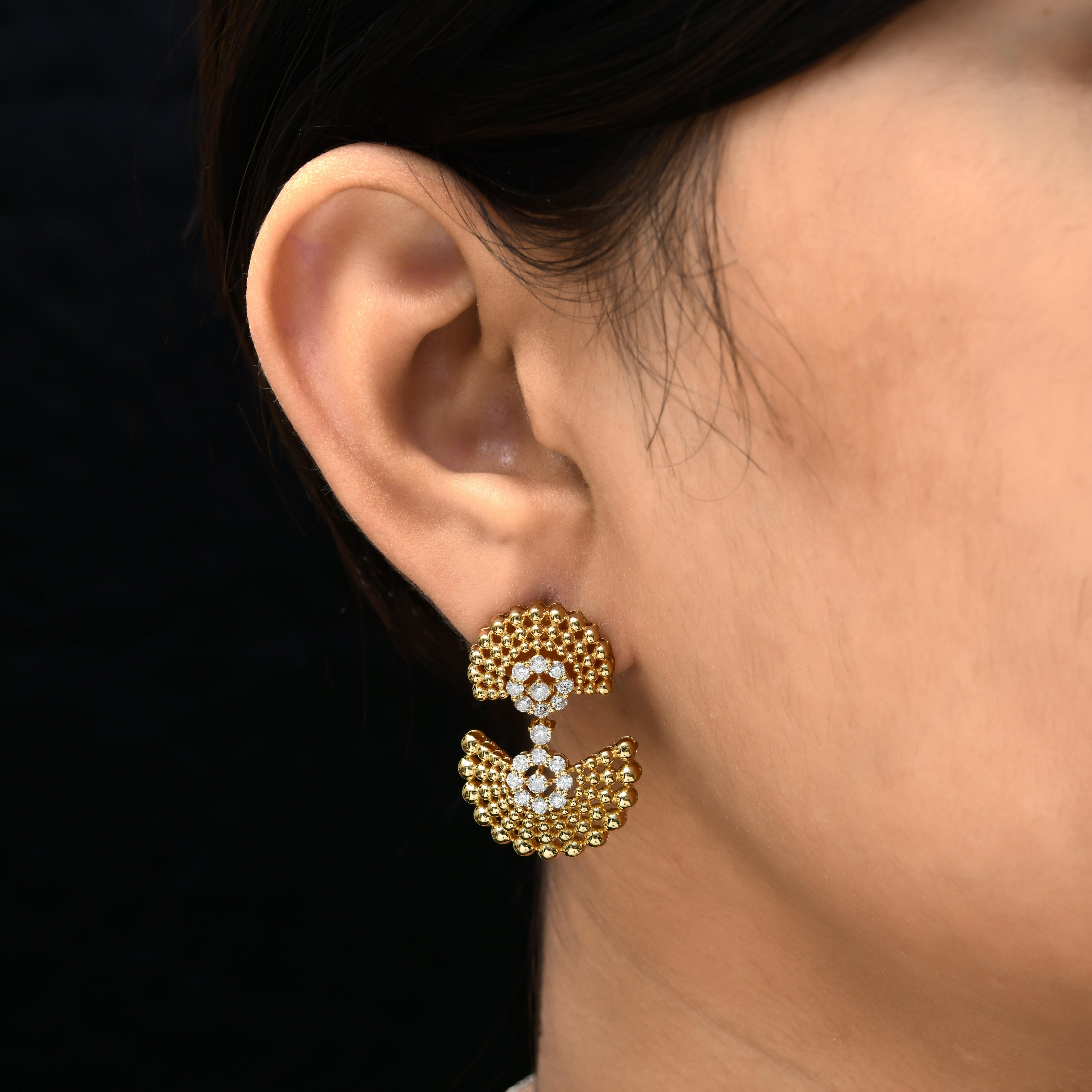 Real 1.24 Carat SI/H Round Brilliant Cut Diamond Earrings 18 Karat Yellow Gold For Sale 1
