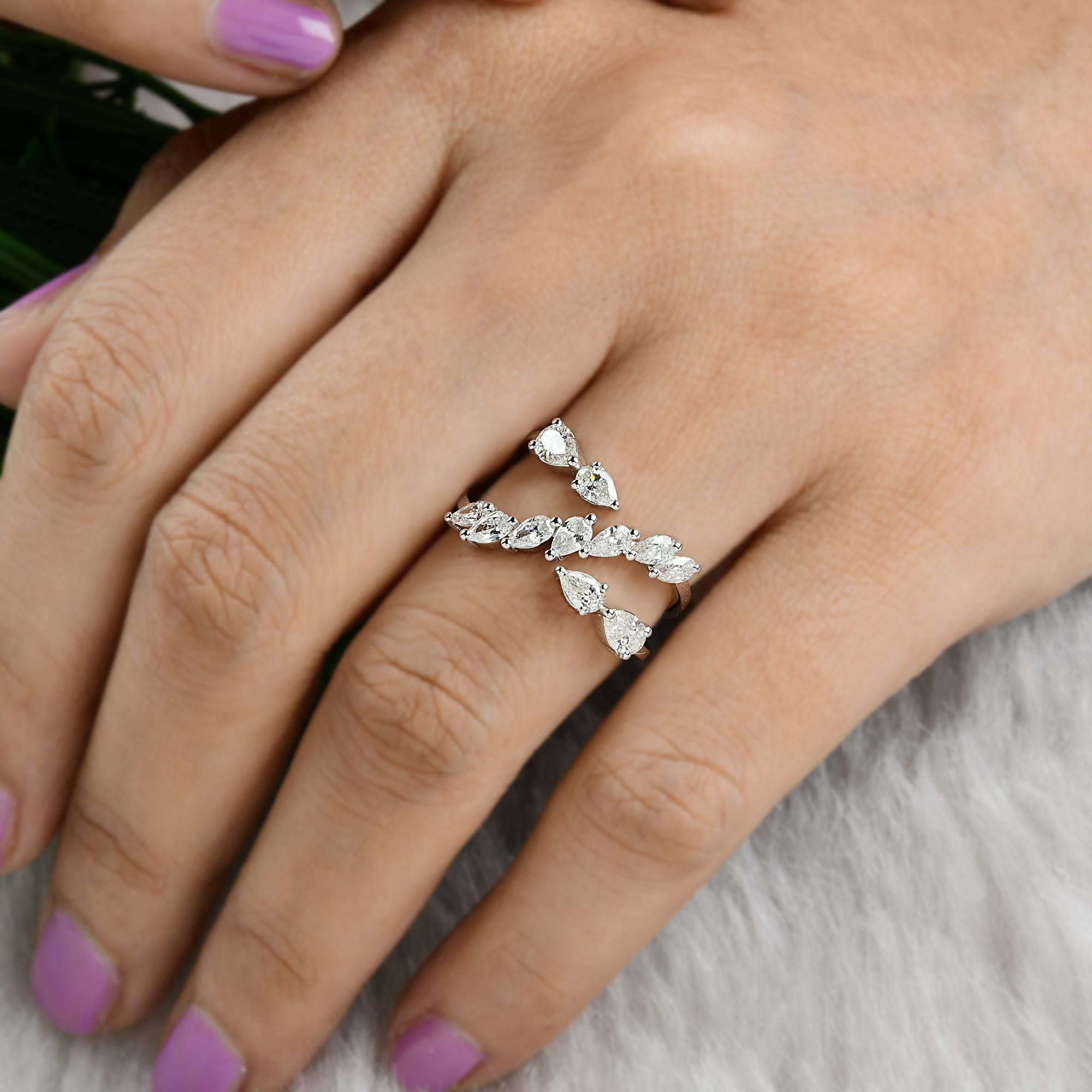 Vero anello di diamanti da 1,28 carati SI/H con taglio a pera Brilliante Gioielli in oro bianco 18 carati In condizioni Nuovo in vendita a Diera, Dubai