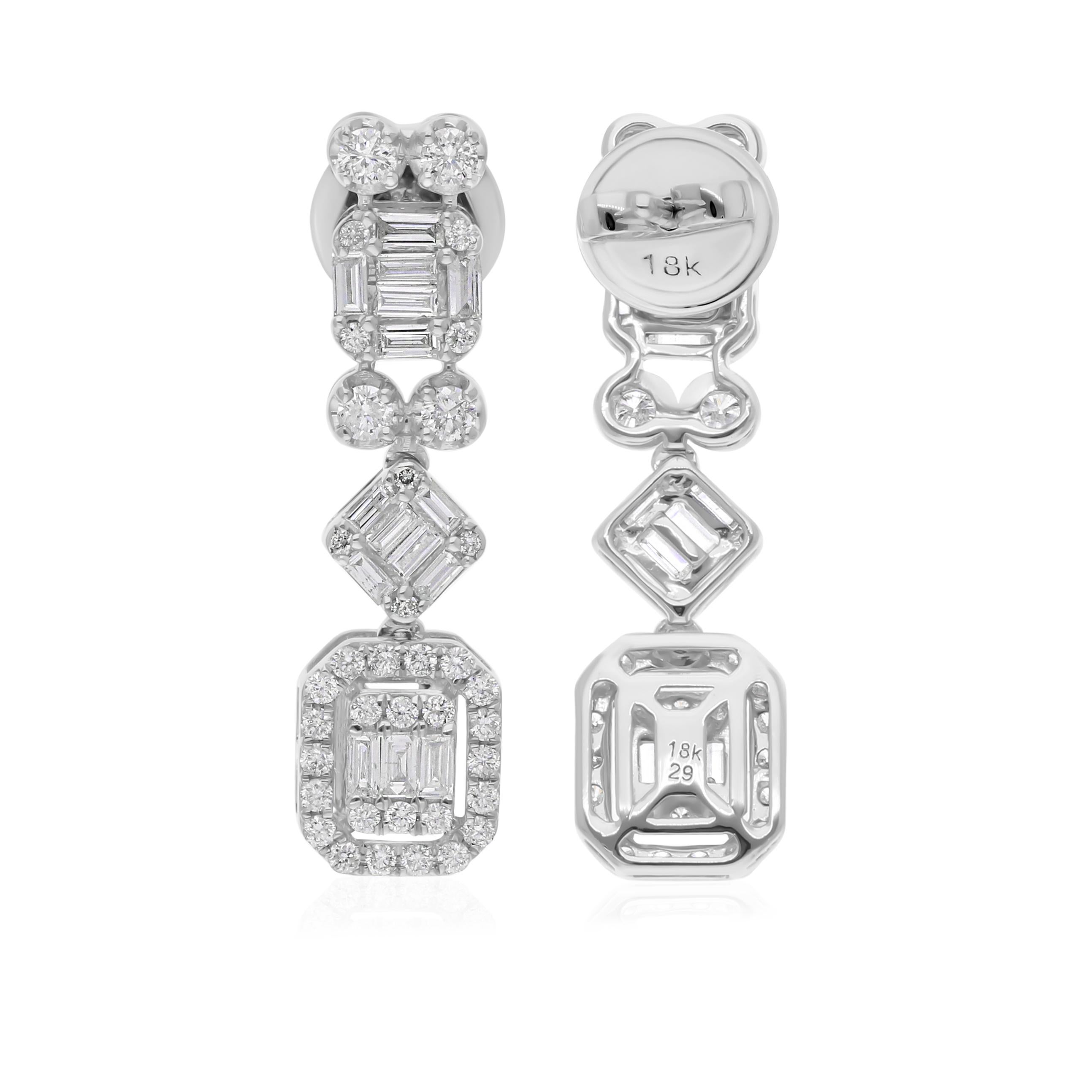 Fundidos en oro de 18 quilates, estos exquisitos pendientes están engastados con 1,32 quilates de brillantes diamantes.

SIGUE LA TIENDA DE SPECTRUM JEWELS para ver la última colección y piezas exclusivas. Spectrum Jewels se enorgullece de ser uno
