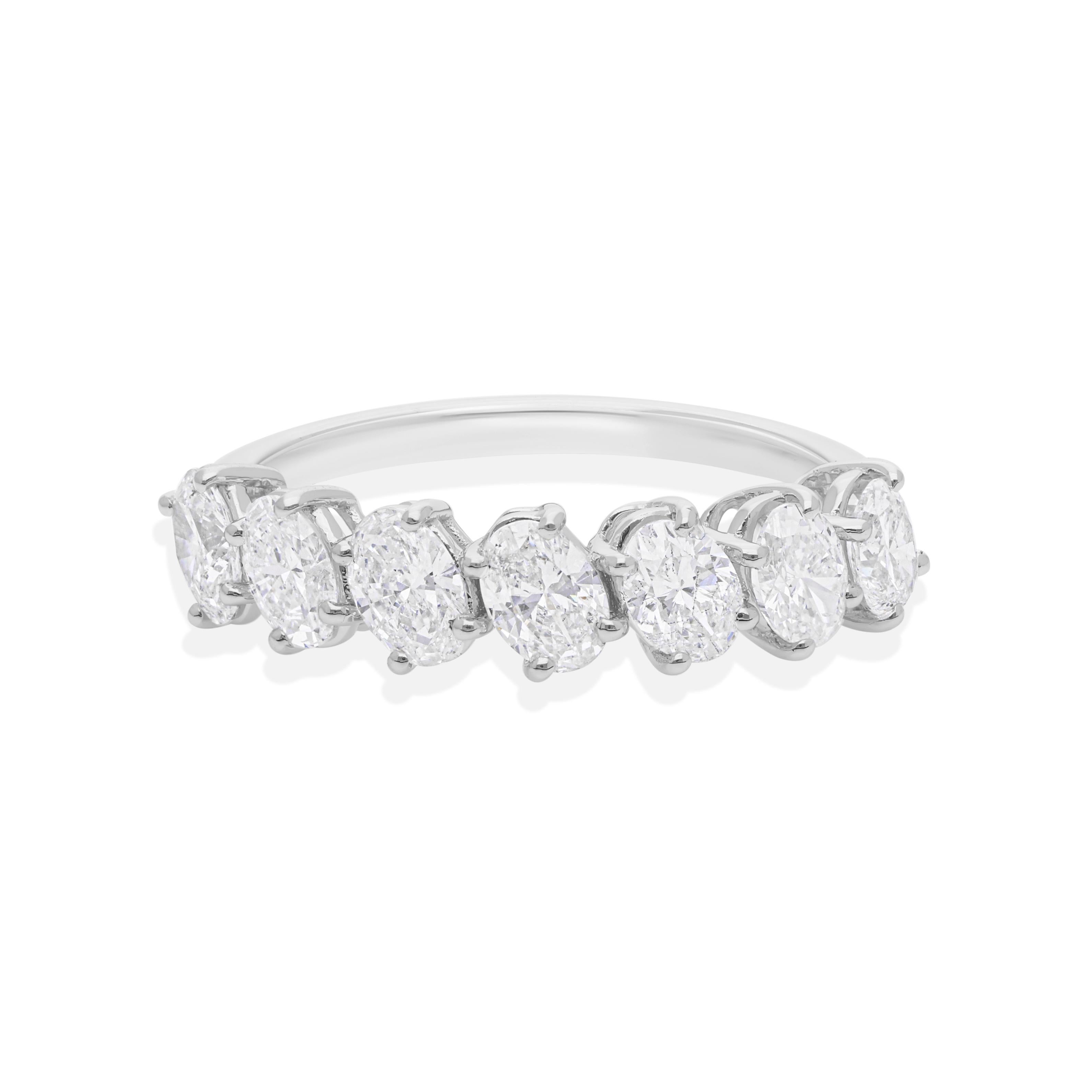 in vendita:  Anello con diamante ovale di forma reale da 1,32 carati con purezza SI e colore HI, oro bianco 14 carati 6