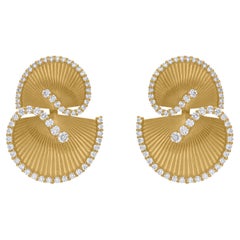 Pendientes de diamantes redondos de 1,61 quilates de oro amarillo de 18 quilates con claridad SI y color HI