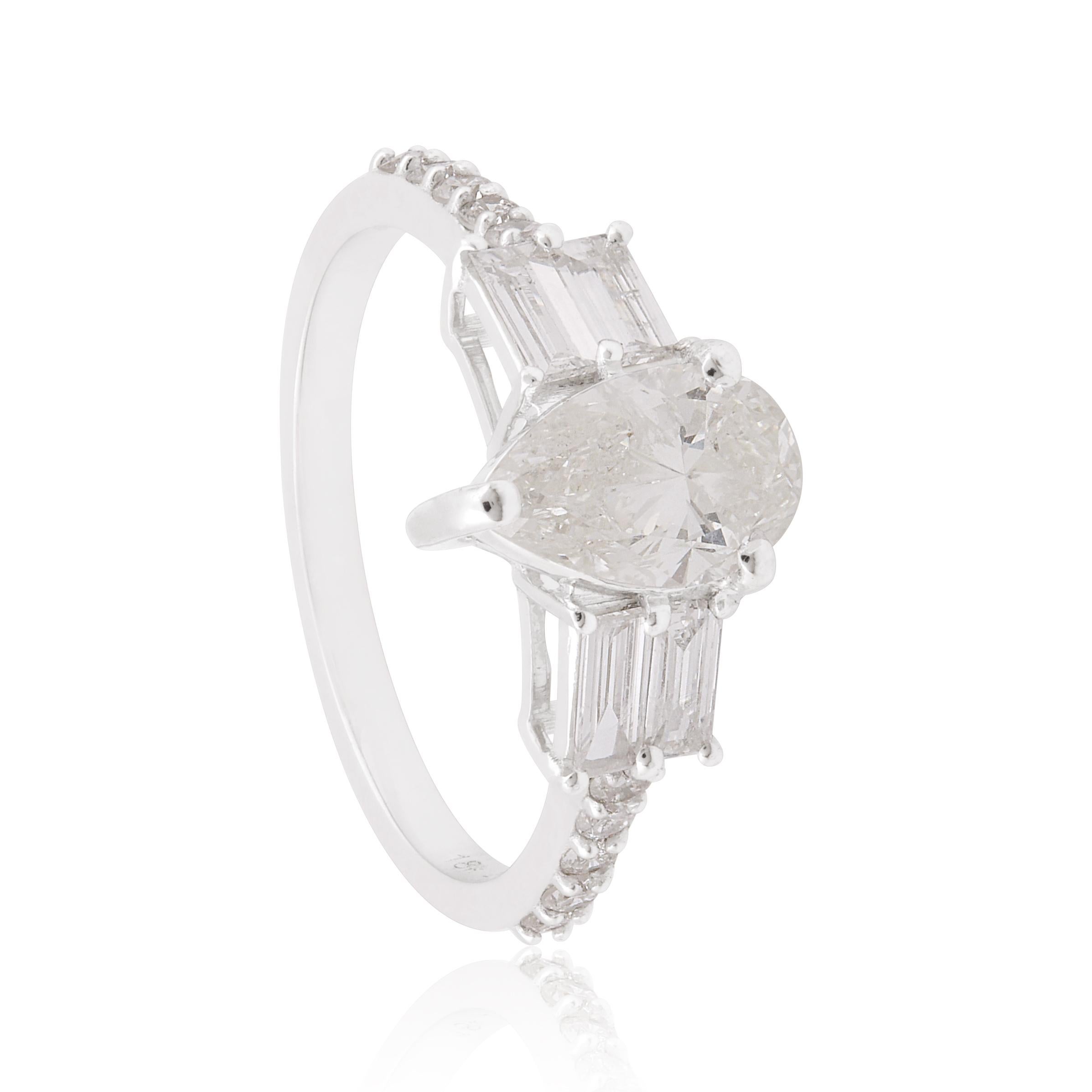 El anillo es de la talla 7 y puede cambiarse a una talla mayor o menor si se solicita. SIGUE LA TIENDA DE SPECTRUM JEWELS para ver la última colección y piezas exclusivas. Spectrum Jewels se enorgullece de ser uno de los mejores vendedores de