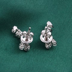 Boucles d'oreilles en or blanc 18 carats avec un vrai diamant de 1.68 carat SI Clarity HI Color