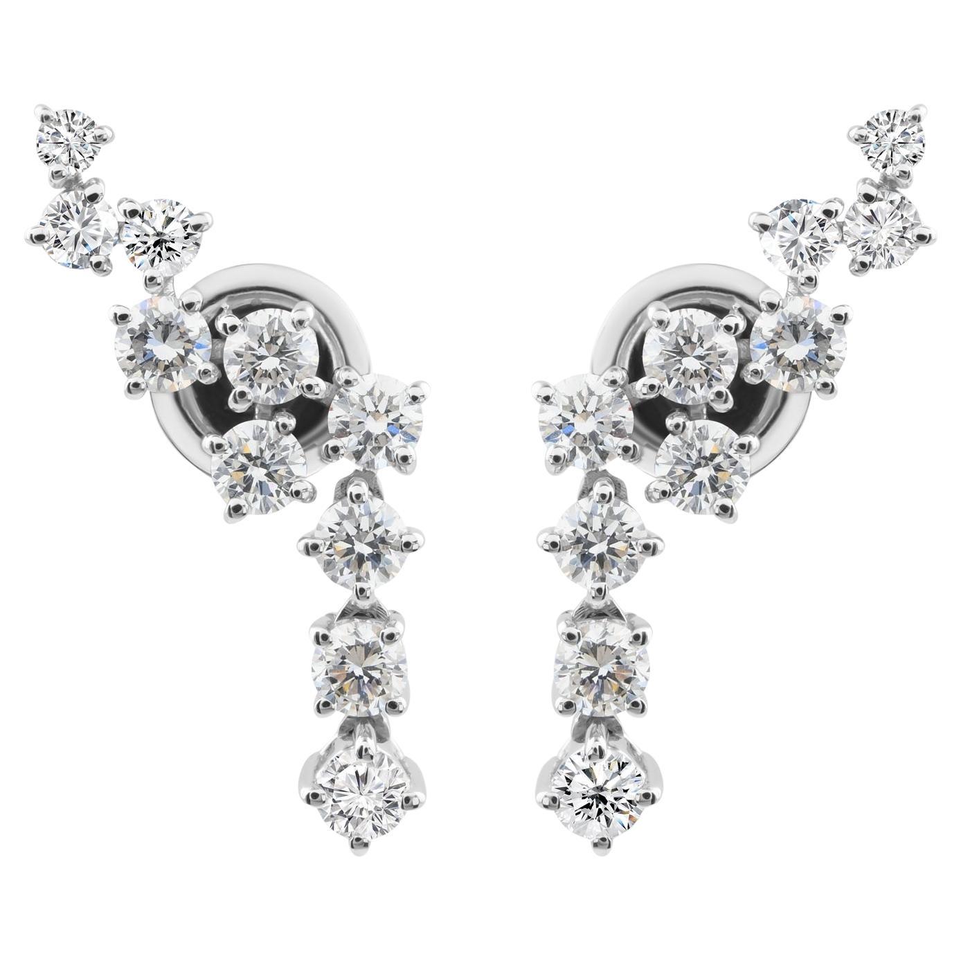 Boucles d
oreilles en or blanc 9 carats avec un vrai diamant de 1.74 carat SI Clarity HI Color