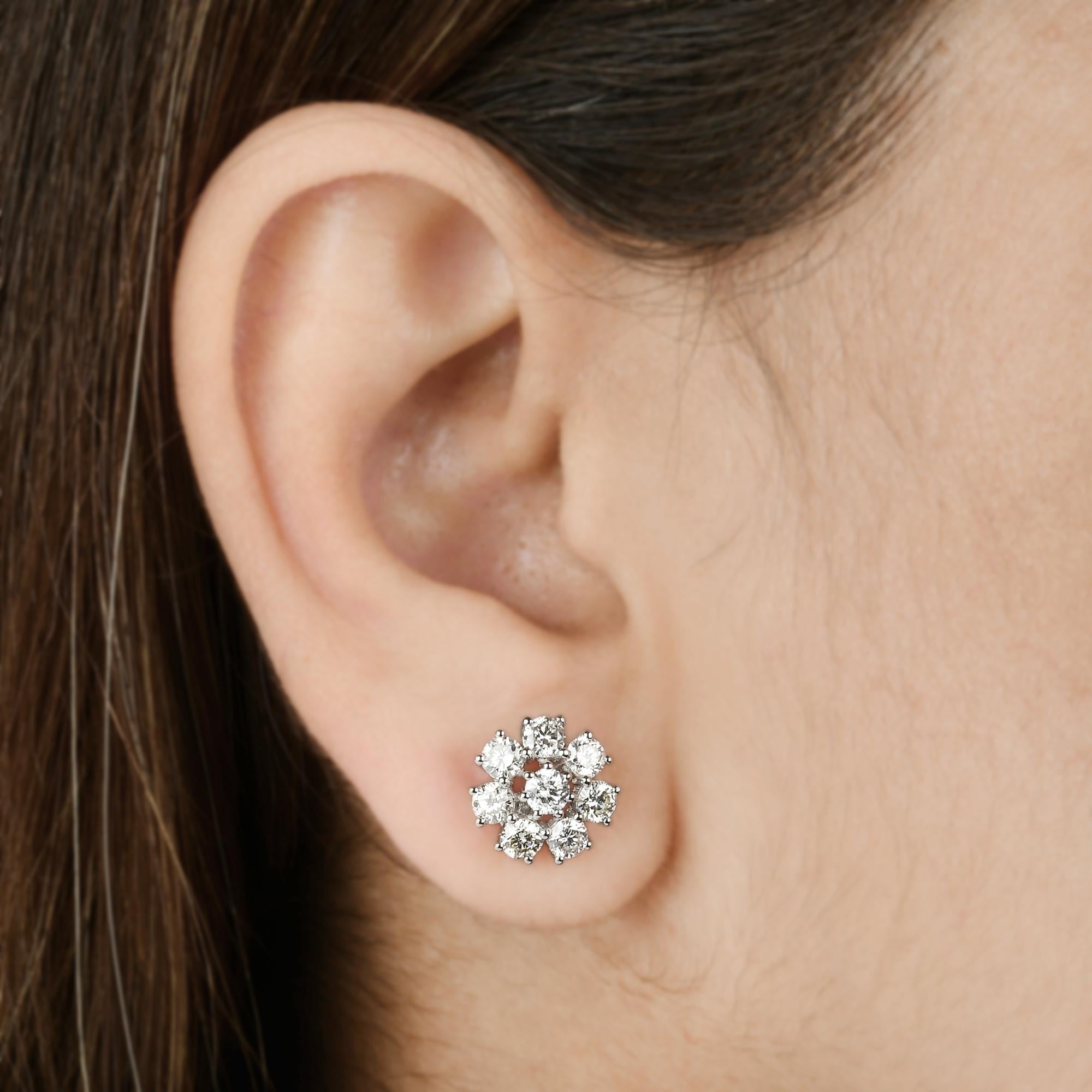 Pendientes florales de diamantes de 1,83 quilates, claridad SI y color HI, oro blanco de 14k Moderno en venta