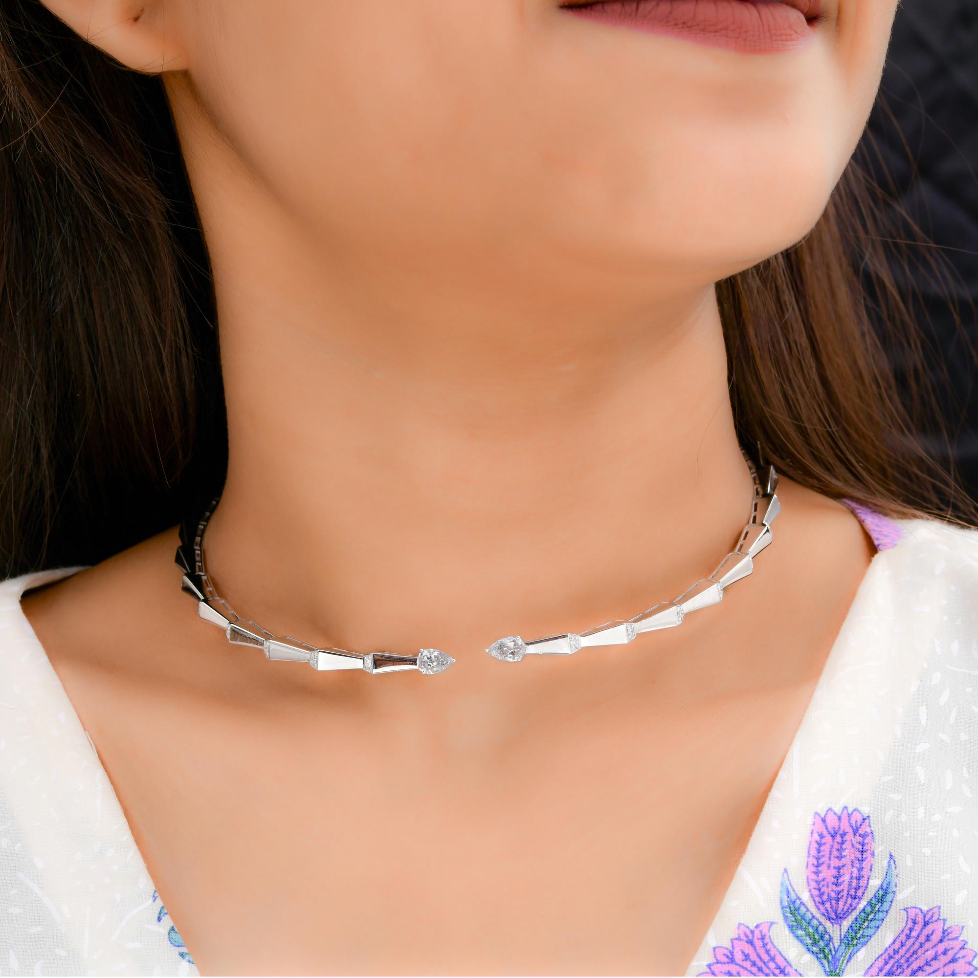 Taille poire Collier ras du cou serpent en or blanc 18 carats avec diamants poire de 1,85 carat en vente