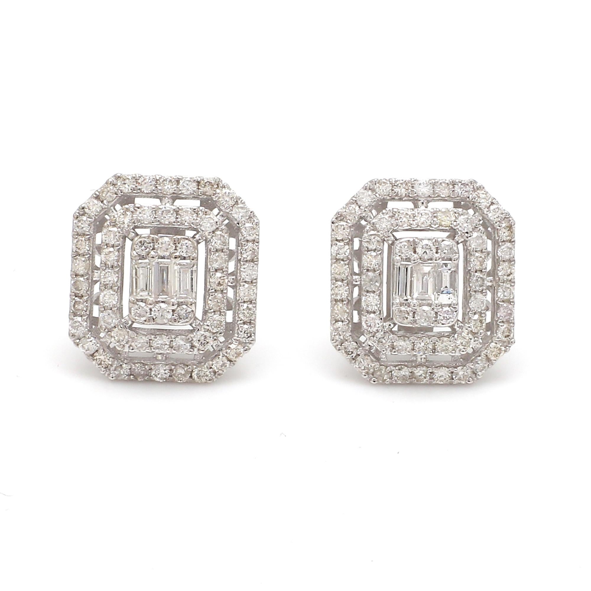 Donna Orecchini con diamanti tondi e baguette da 1,85 carati SI/HI reali in oro bianco 10 carati in vendita