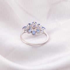 Real 1.92 Carat Blue Sapphire 0.03 Carat SI/H Diamond Ring 18 Karat White Gold