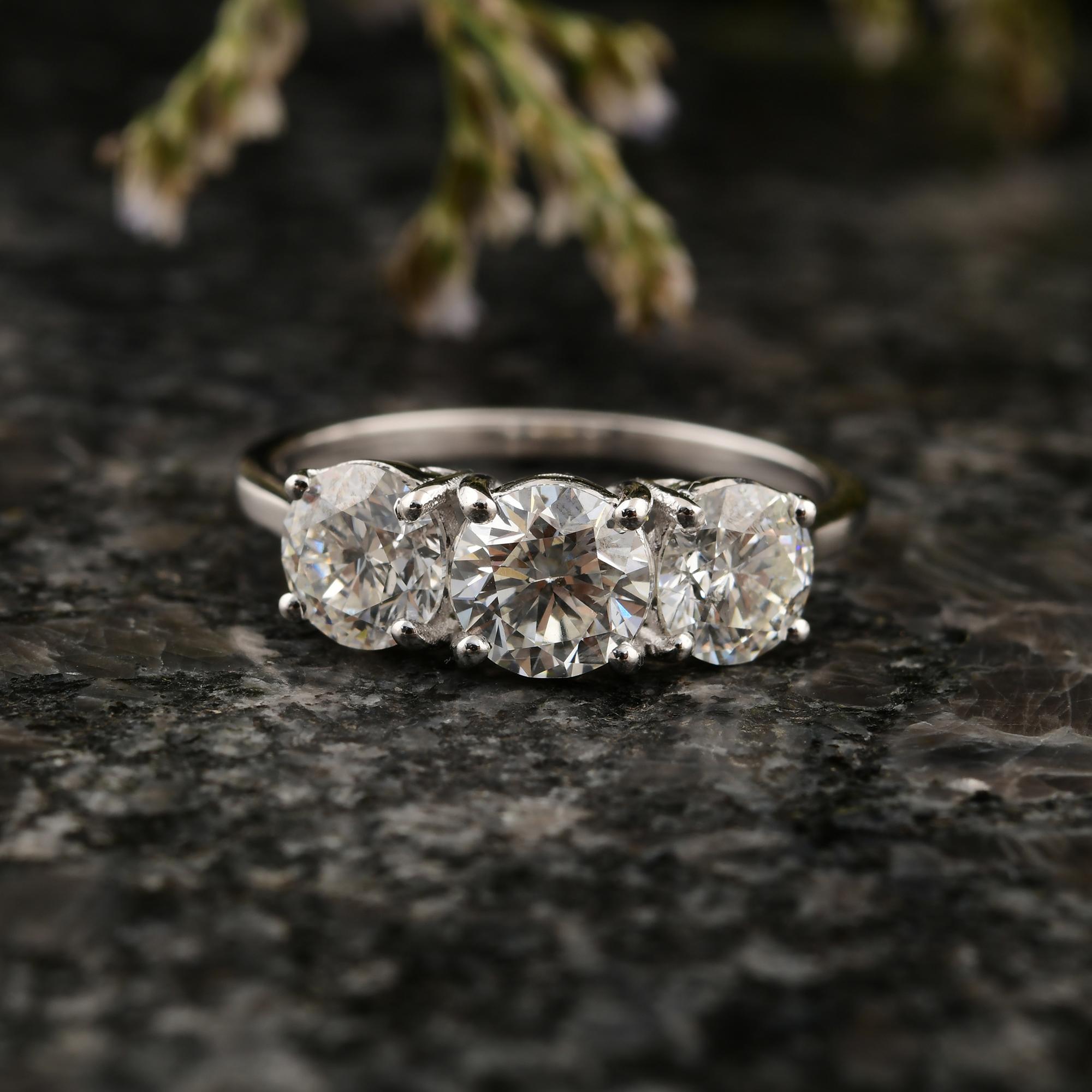 Round Cut Real 2.09 Carat SI/H Three Round Brilliant Cut Diamond Band Ring 14k White Gold For Sale