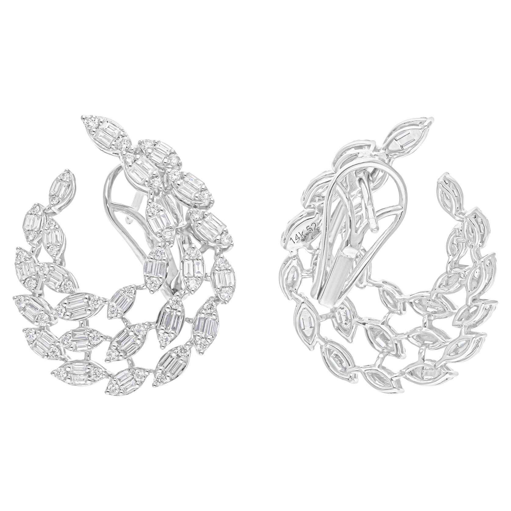 Boucles d'oreilles en or blanc 14 carats avec diamants ronds baguettes SI/H de 2,10 carats