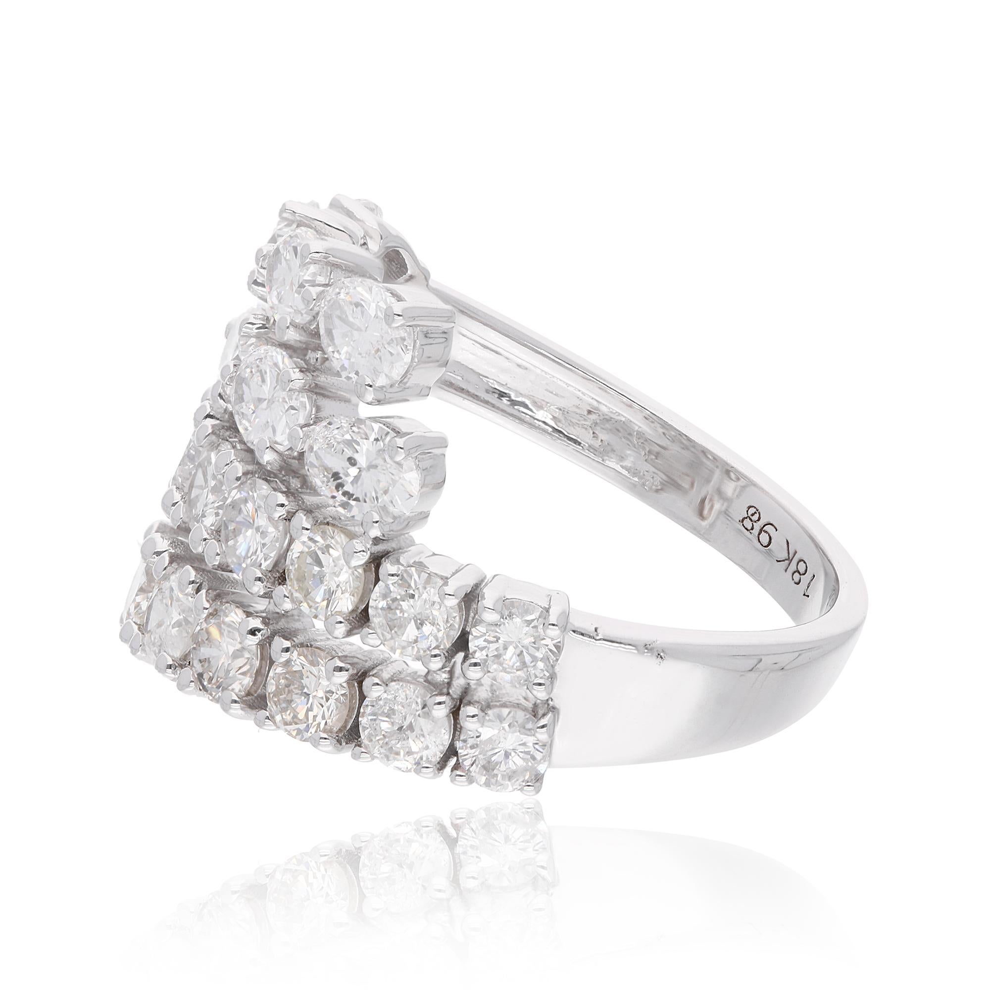 La bague est de taille 7 et peut être redimensionnée en plus grand ou plus petit sur demande. Suivez la vitrine de Spectrum Jewels pour découvrir la dernière collection et les pièces exclusives. Spectrum Jewels est fièrement classé parmi les