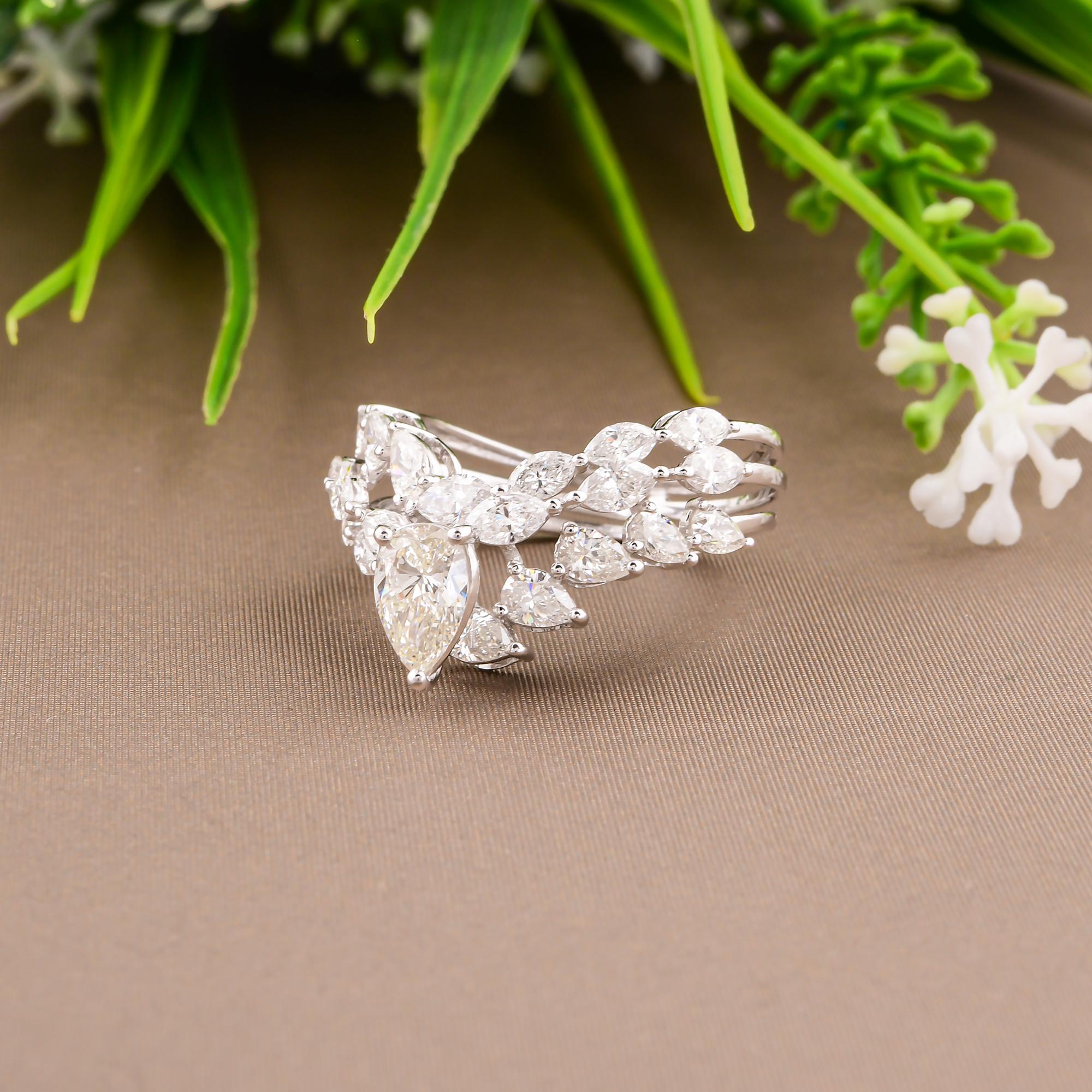 Real 2,36 Karat SI/H Birnenschliff Brillantschliff Diamant Chevron Ring 14 Karat Weißgold (Tropfenschliff) im Angebot