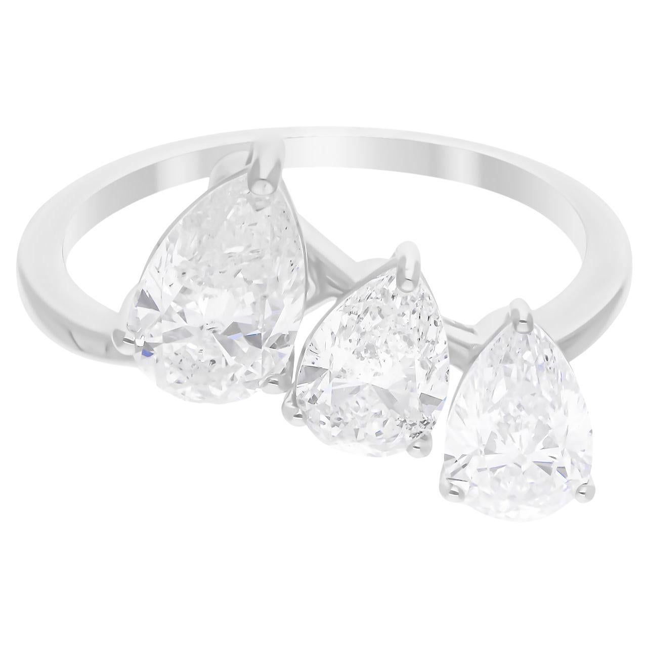 Bague en or blanc 14 carats avec diamant poire taille brillant de 2.43 carats SI/H