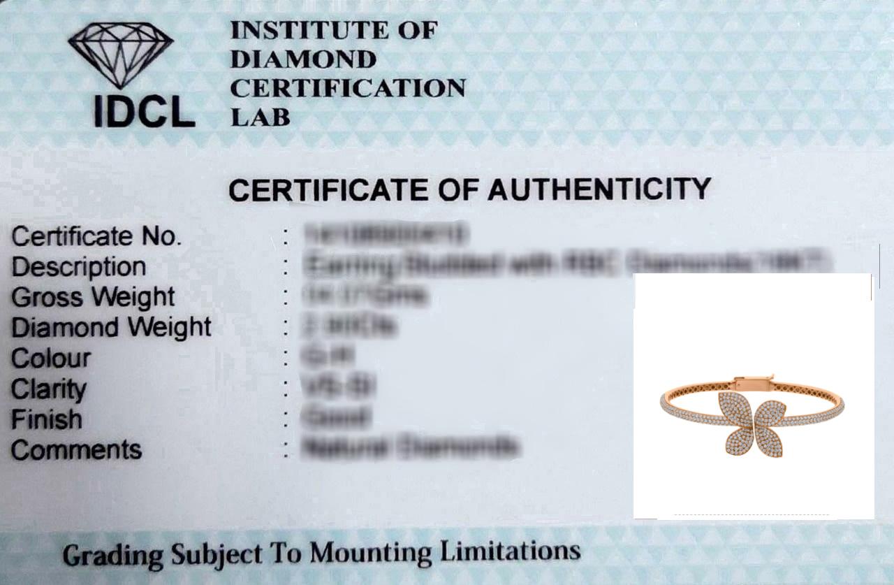 Real 2.9 Carat SI/H Diamond Butterfly Bangle Bracelet 18 Karat Rose Gold Jewelry For Sale 1