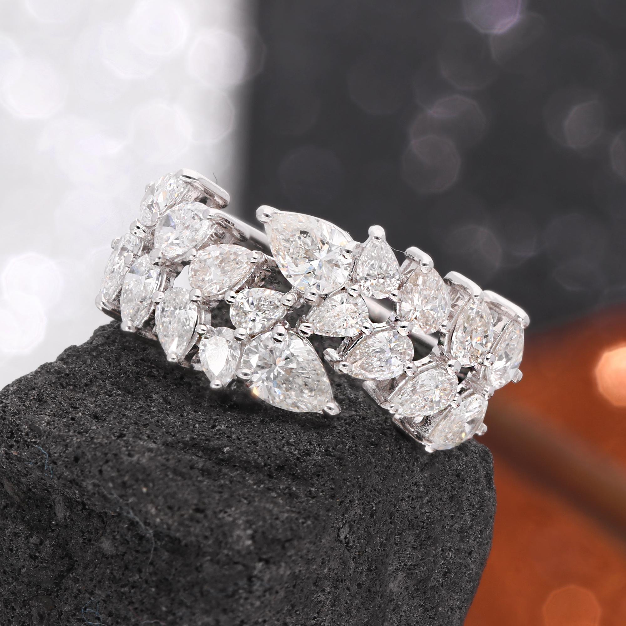 Moderno Reale 2,90 Ct. SI/HI Pear Brilliante Cut Diamond Wrap Cluster Ring Oro bianco 18 carati in vendita