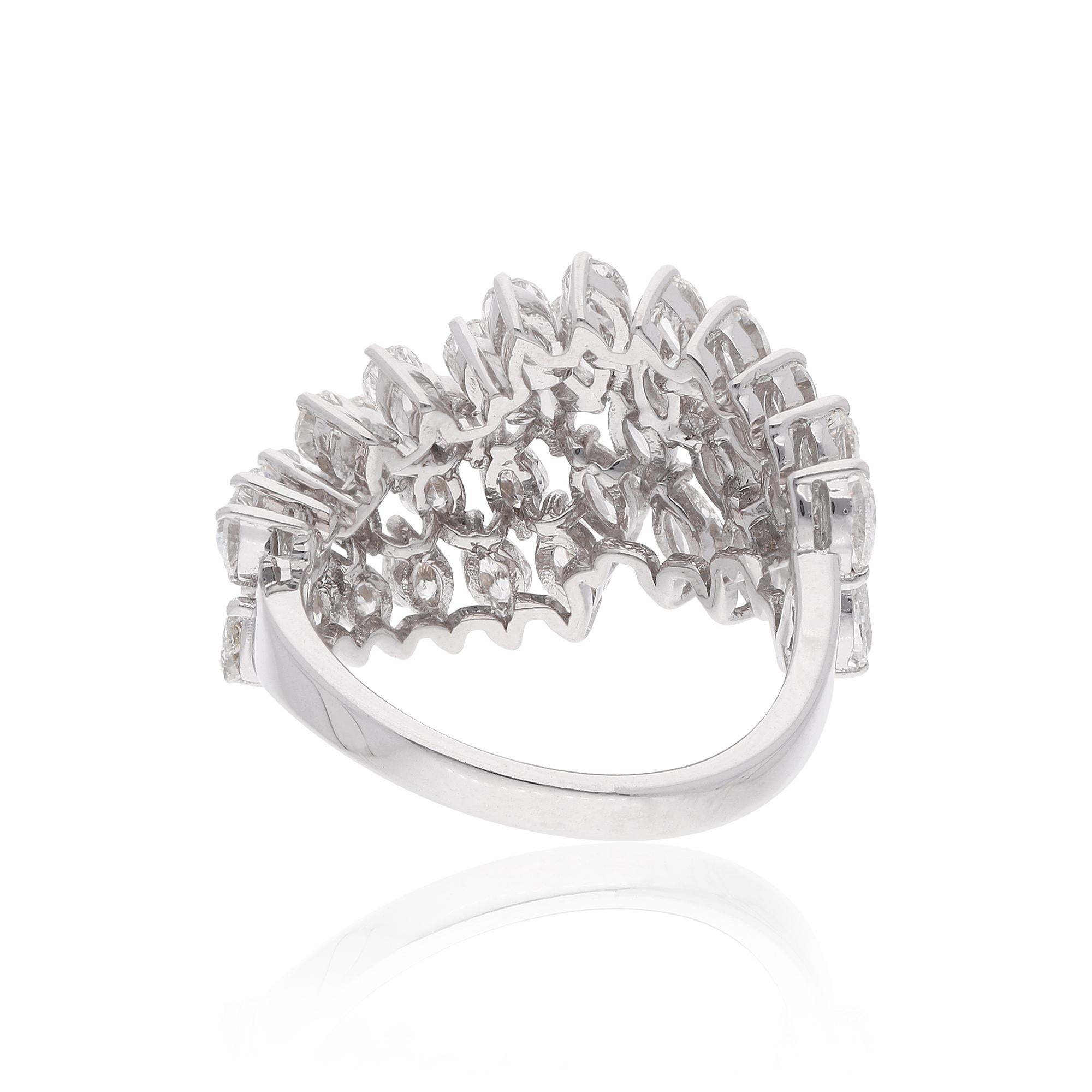 Real 3,32 Karat SI/H Birnen-Diamant-Cluster-Wickelring aus 18 Karat Weißgold Schmuck im Zustand „Neu“ im Angebot in Diera, Dubai